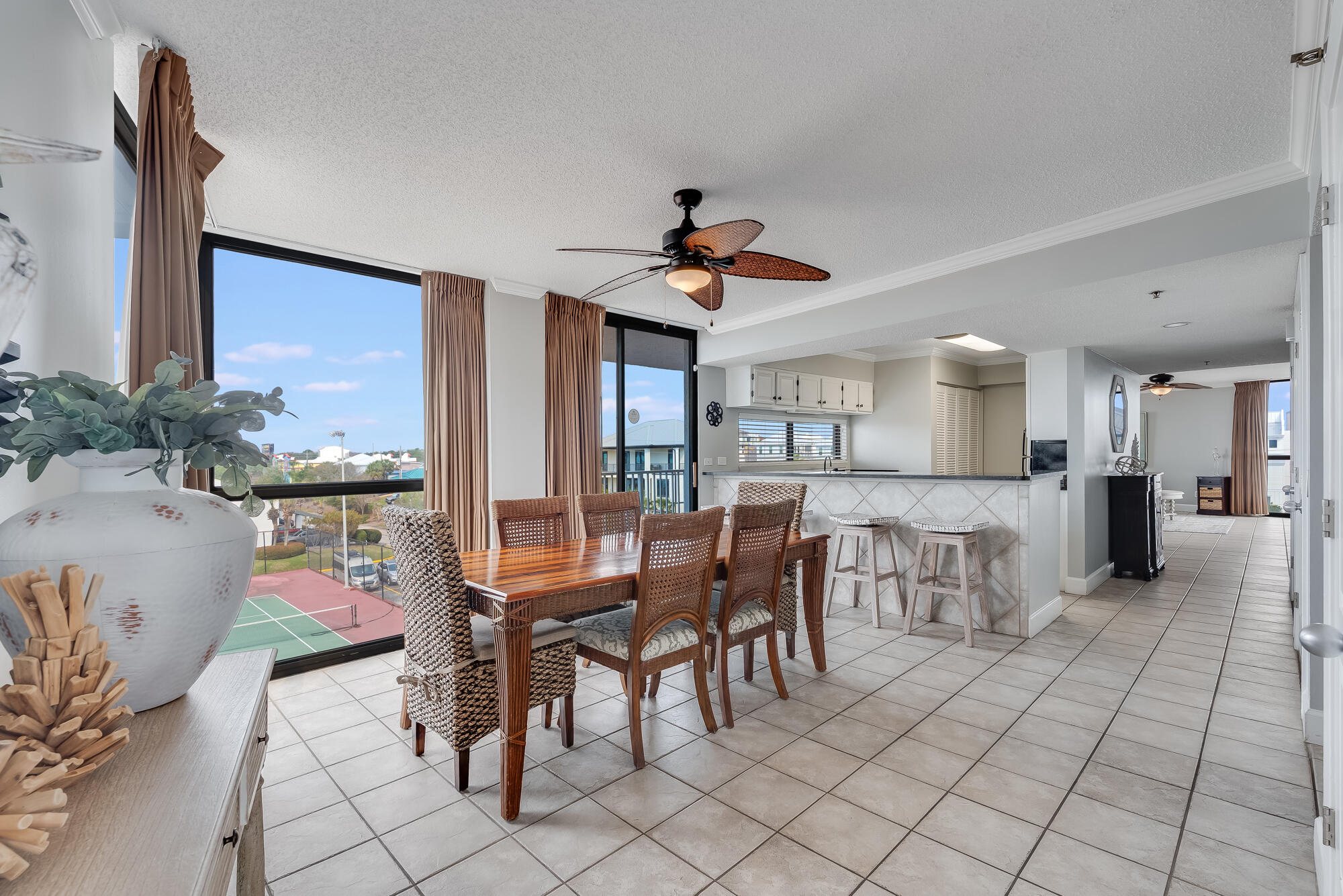 MAINSAIL CONDO PH 3 - Residential