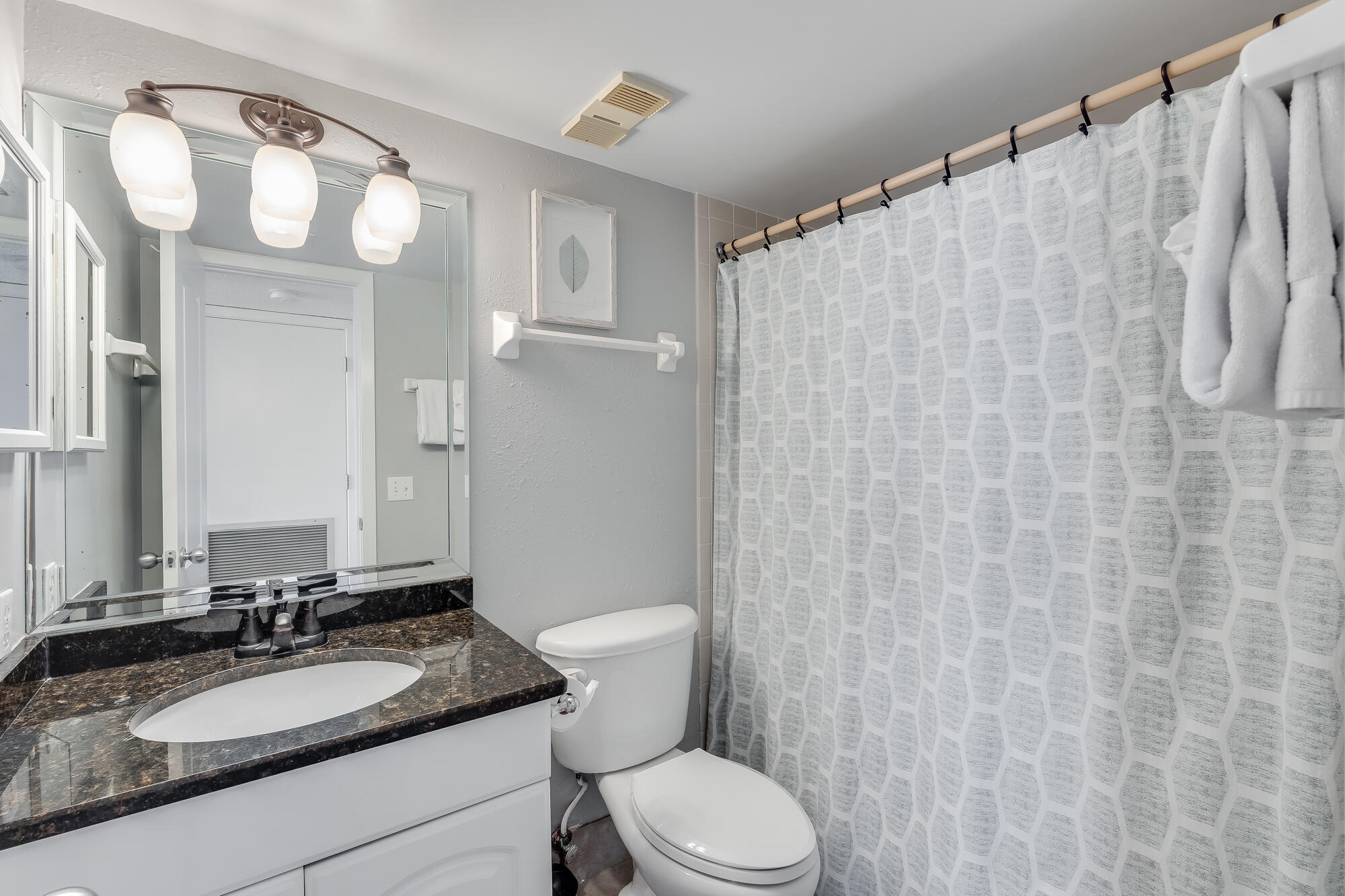 MAINSAIL CONDO PH 3 - Residential