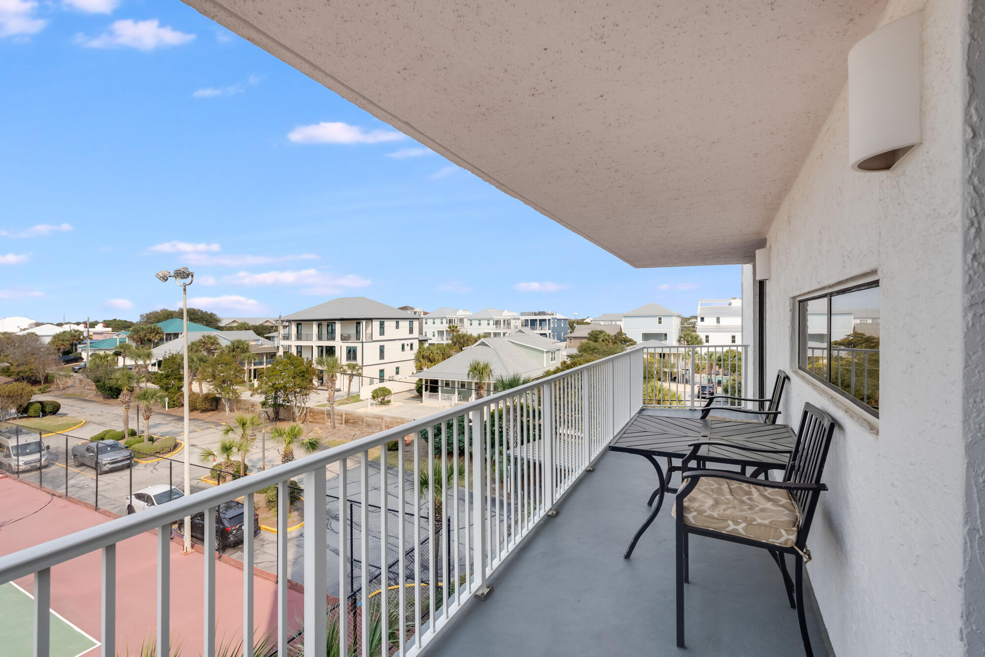 MAINSAIL CONDO PH 3 - Residential