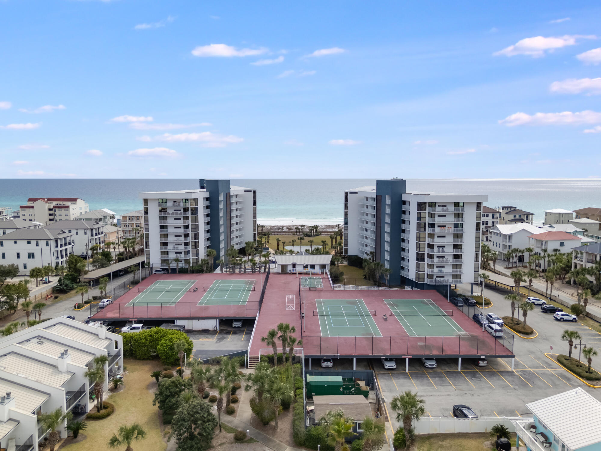 MAINSAIL CONDO PH 3 - Residential
