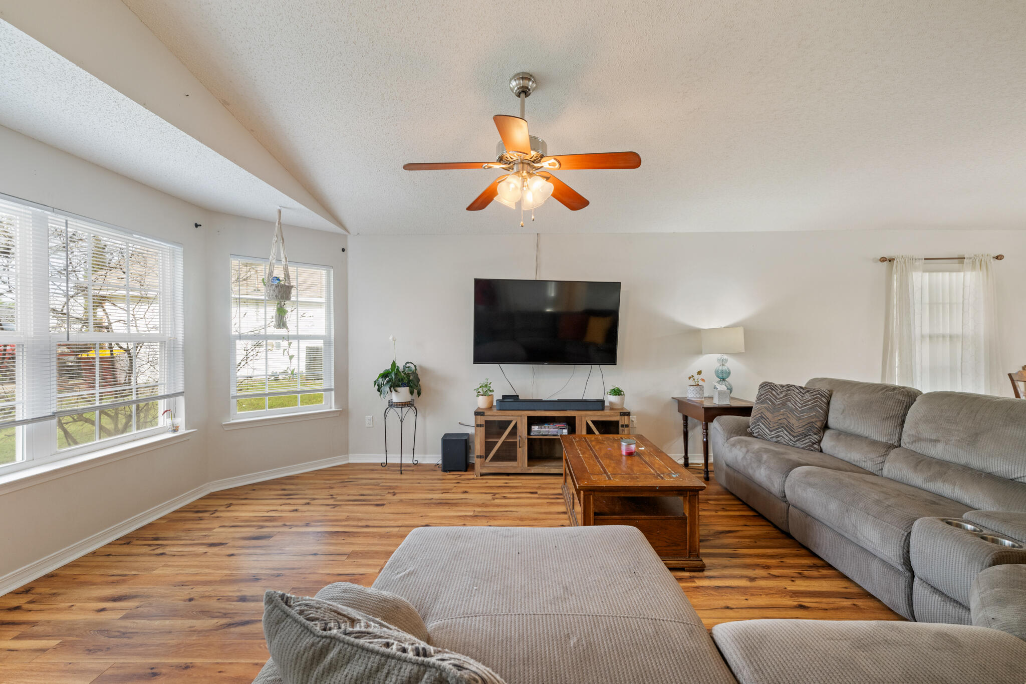 COUNTRYVIEW ESTATES 4TH ADDN PH 5 - Residential