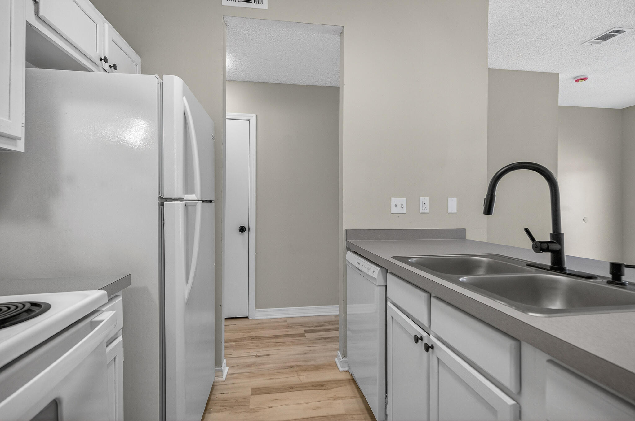 FOREST OAKS PH 1 - Residential