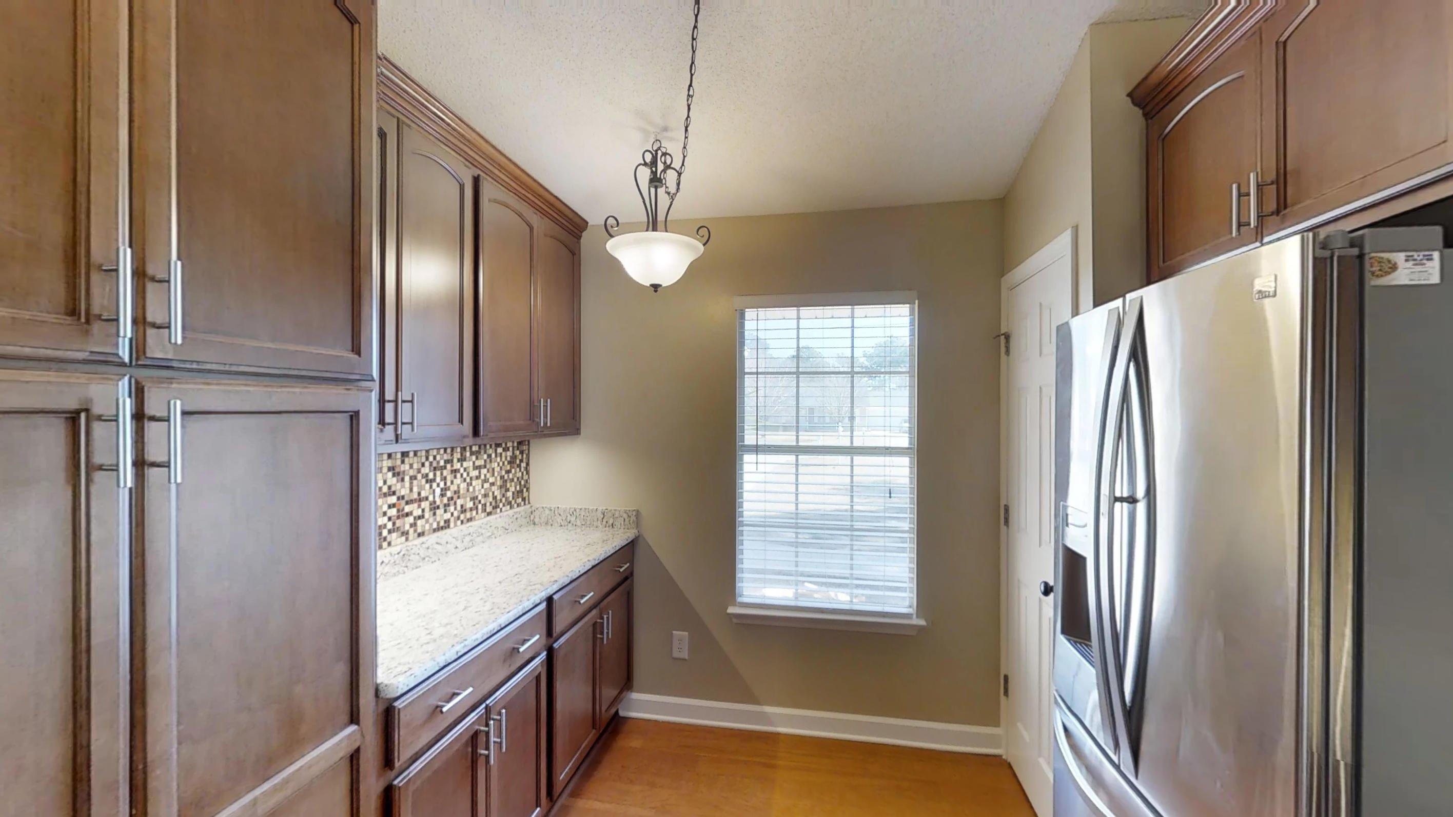 HOLLEY BY THE SEA - Residential