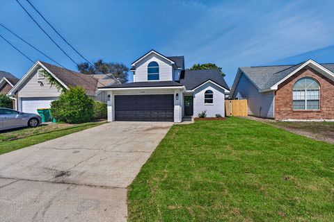468 Sandy Ridge Circle Mary Esther FL 32569