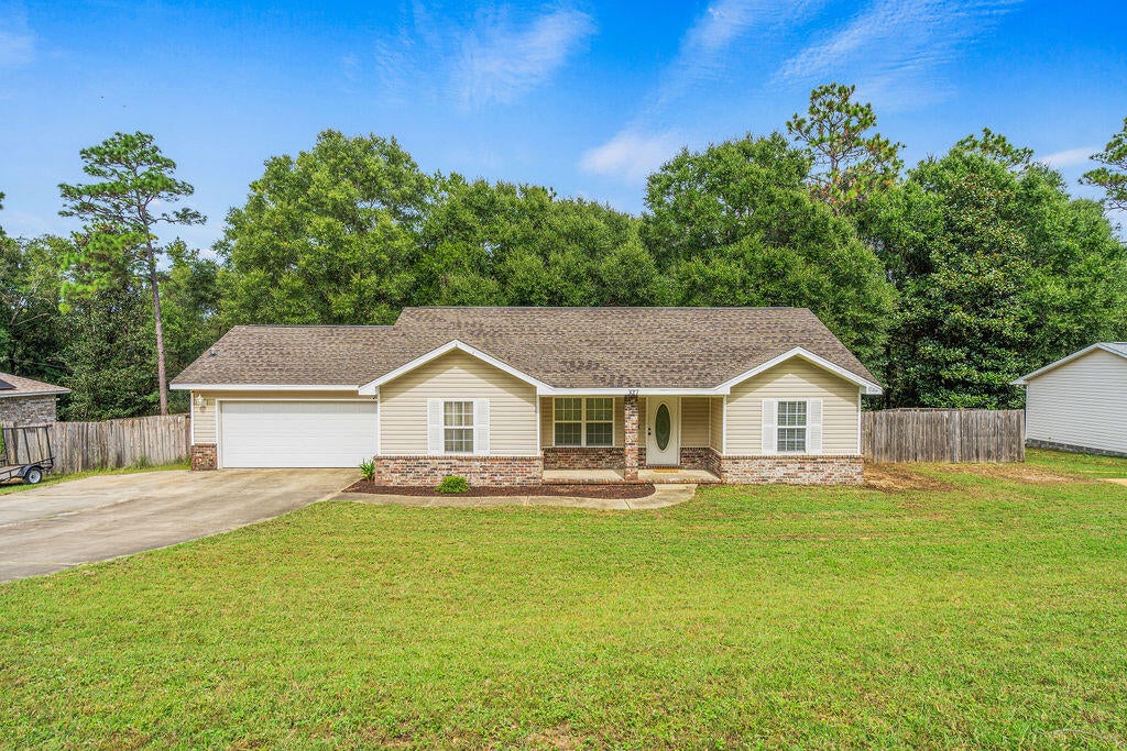 327 Lakeview Drive