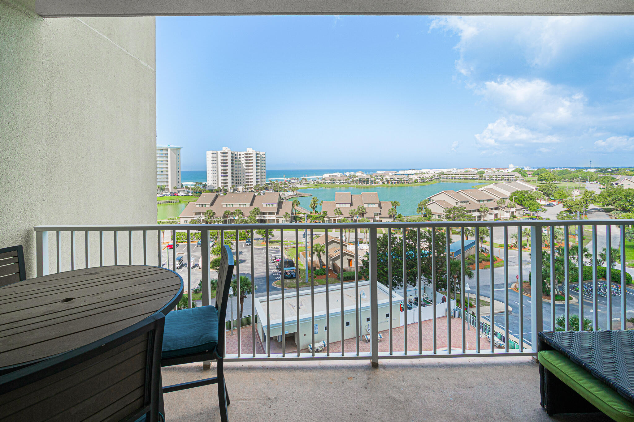 ARIEL DUNES II - Residential