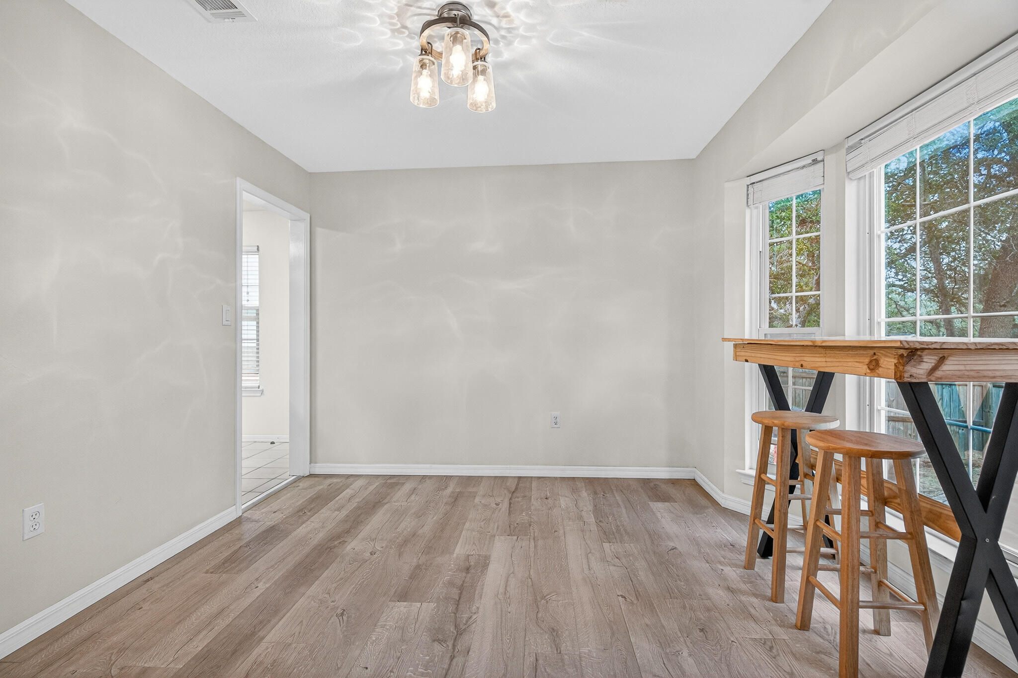 CREEKSIDE PH IV LOT 60 BLK C - Residential