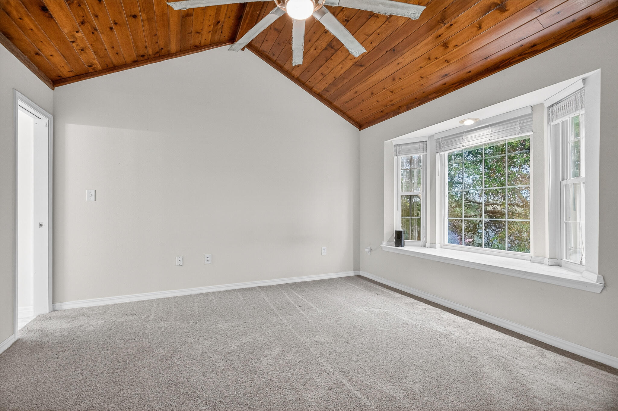 CREEKSIDE PH IV LOT 60 BLK C - Residential