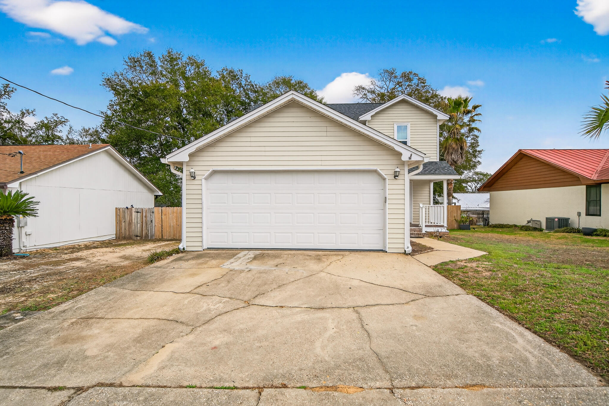 CREEKSIDE PH IV LOT 60 BLK C - Residential