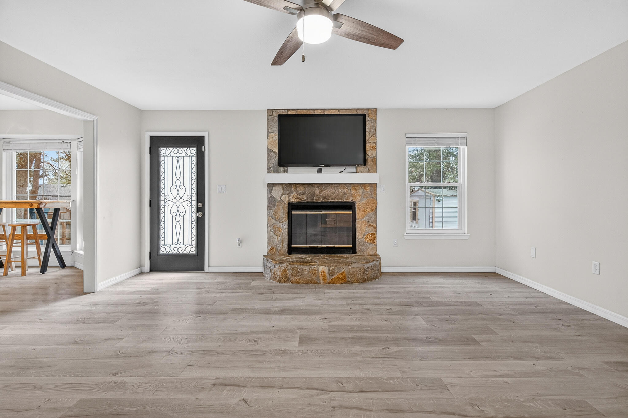 CREEKSIDE PH IV LOT 60 BLK C - Residential