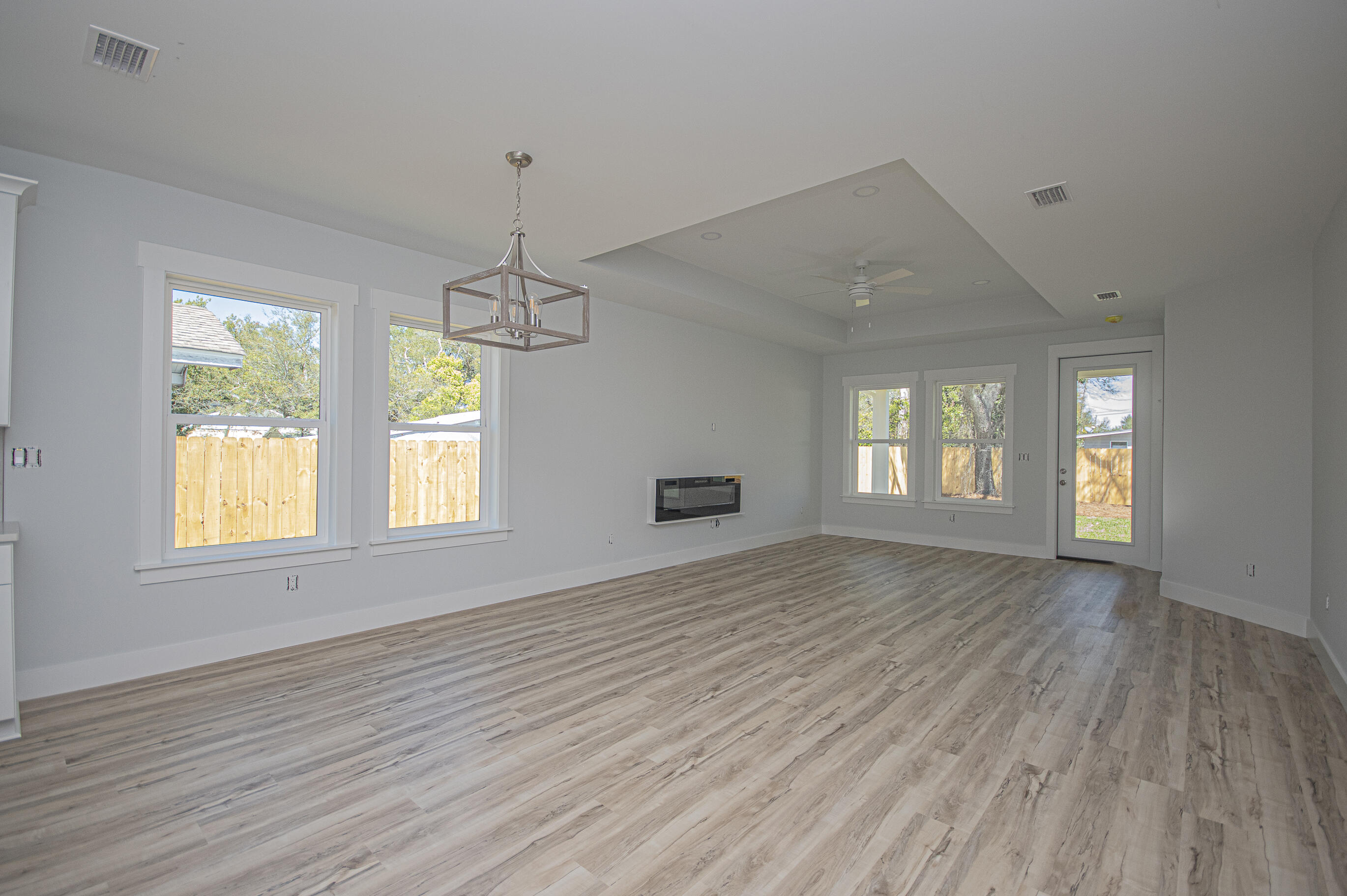 LONG POINT PARK 2ND ADDN - Residential