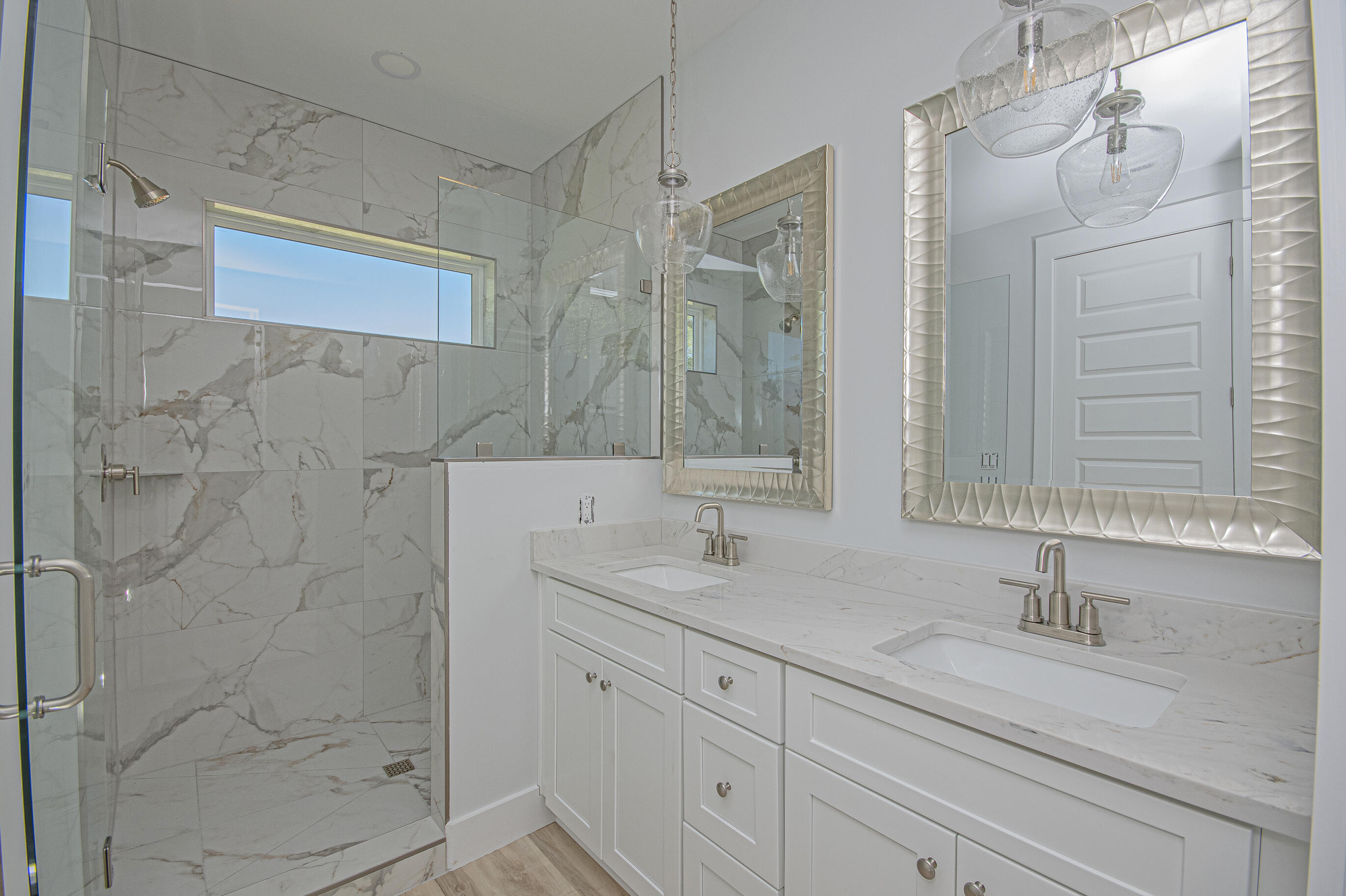 LONG POINT PARK 2ND ADDN - Residential