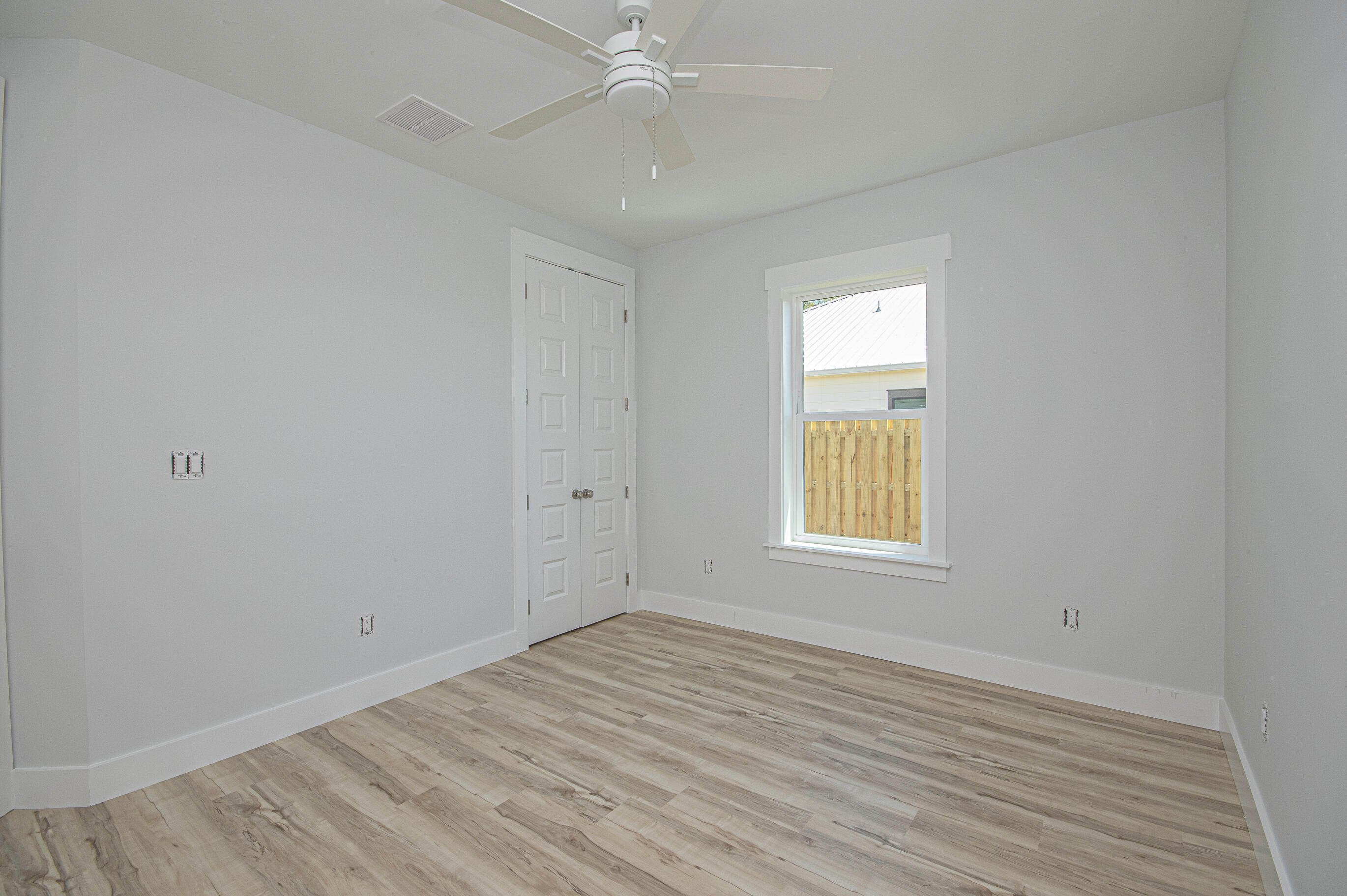 LONG POINT PARK 2ND ADDN - Residential