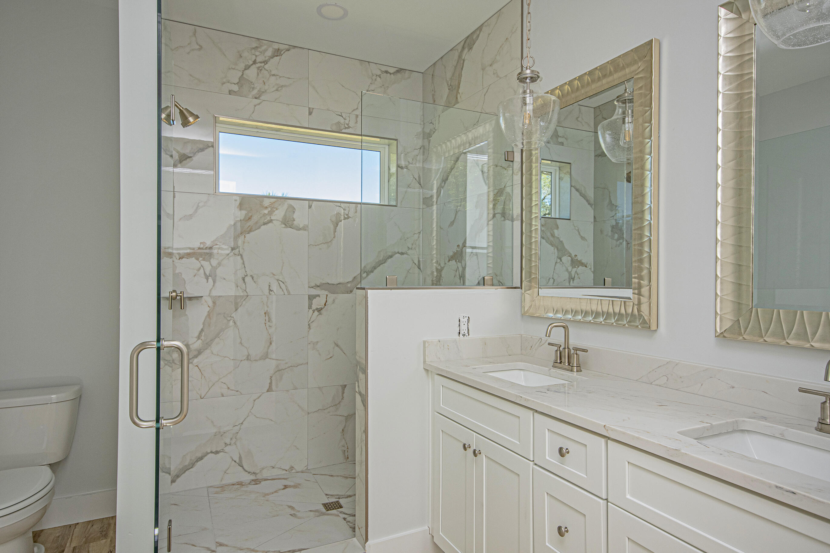 LONG POINT PARK 2ND ADDN - Residential