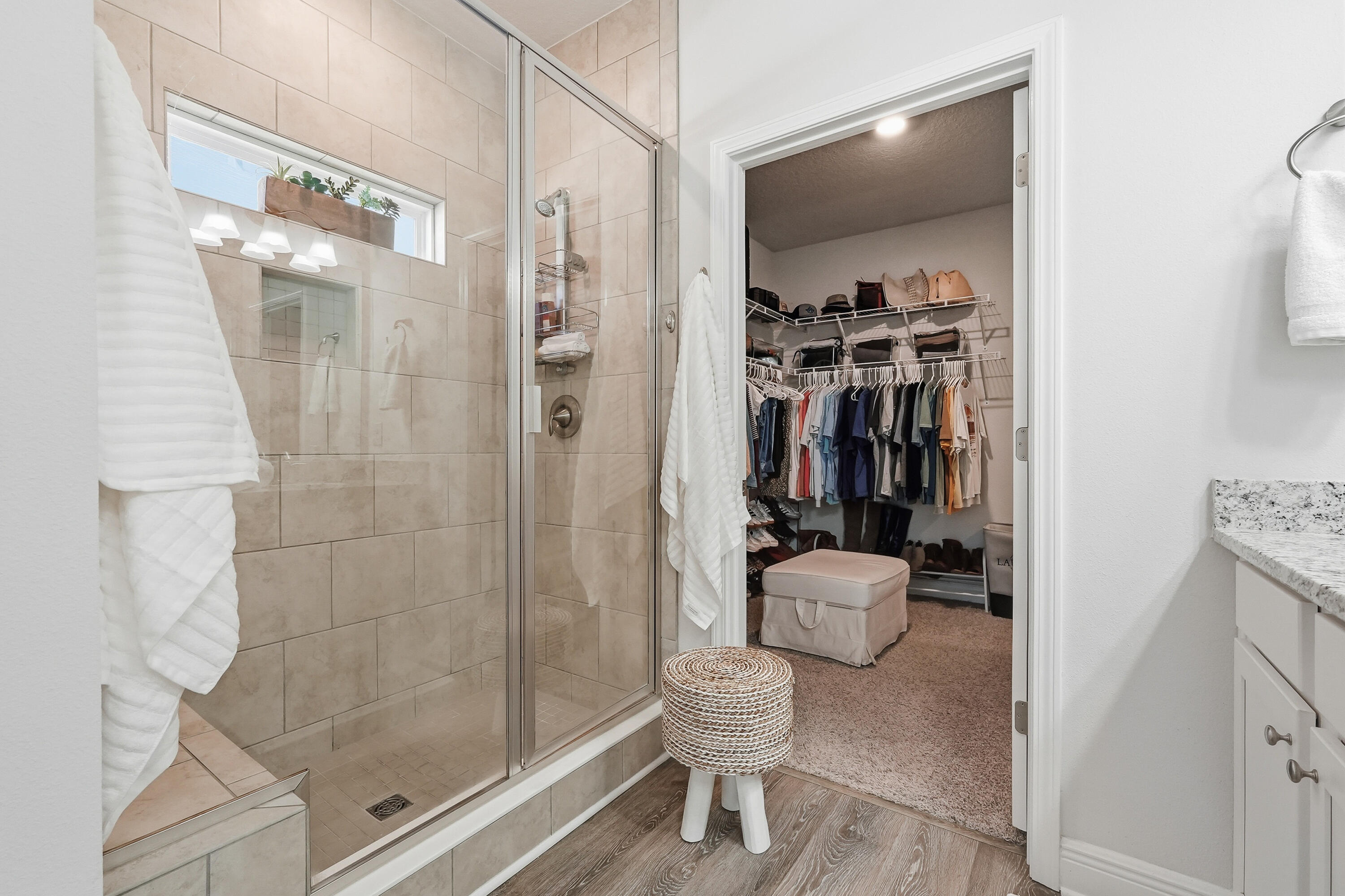 HAMMOCK BAY - FIREFLY - Residential