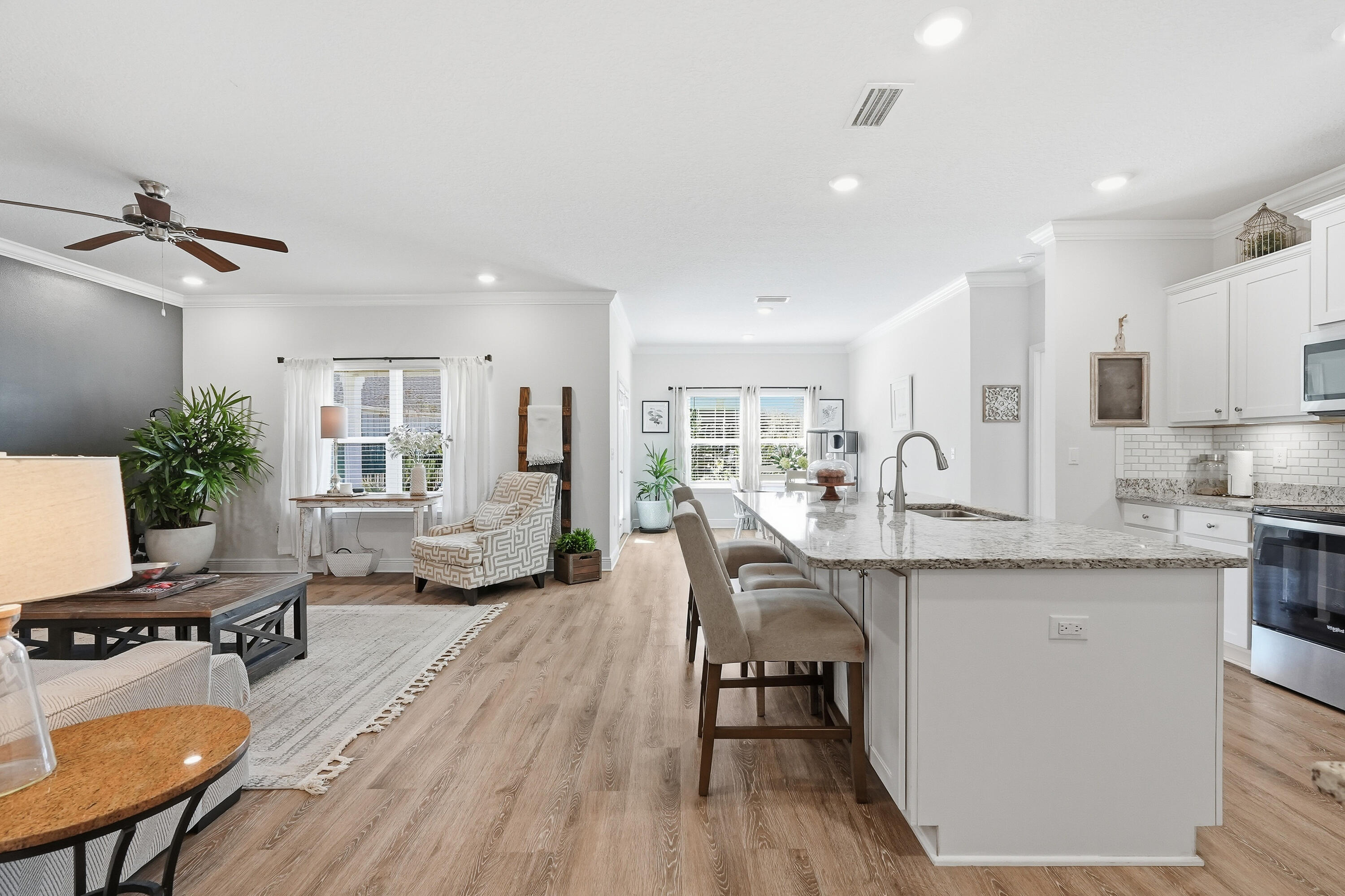 HAMMOCK BAY - FIREFLY - Residential