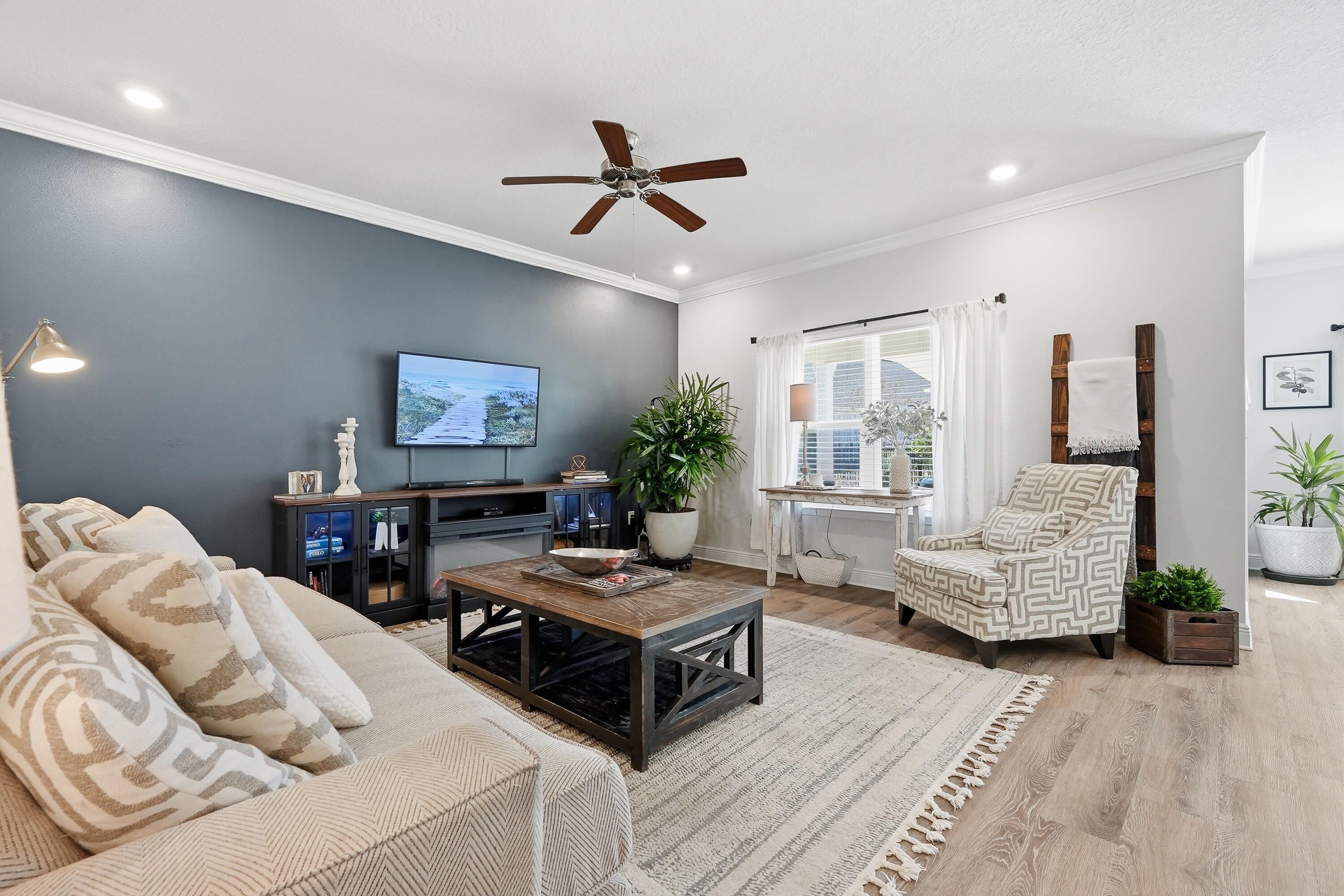 HAMMOCK BAY - FIREFLY - Residential