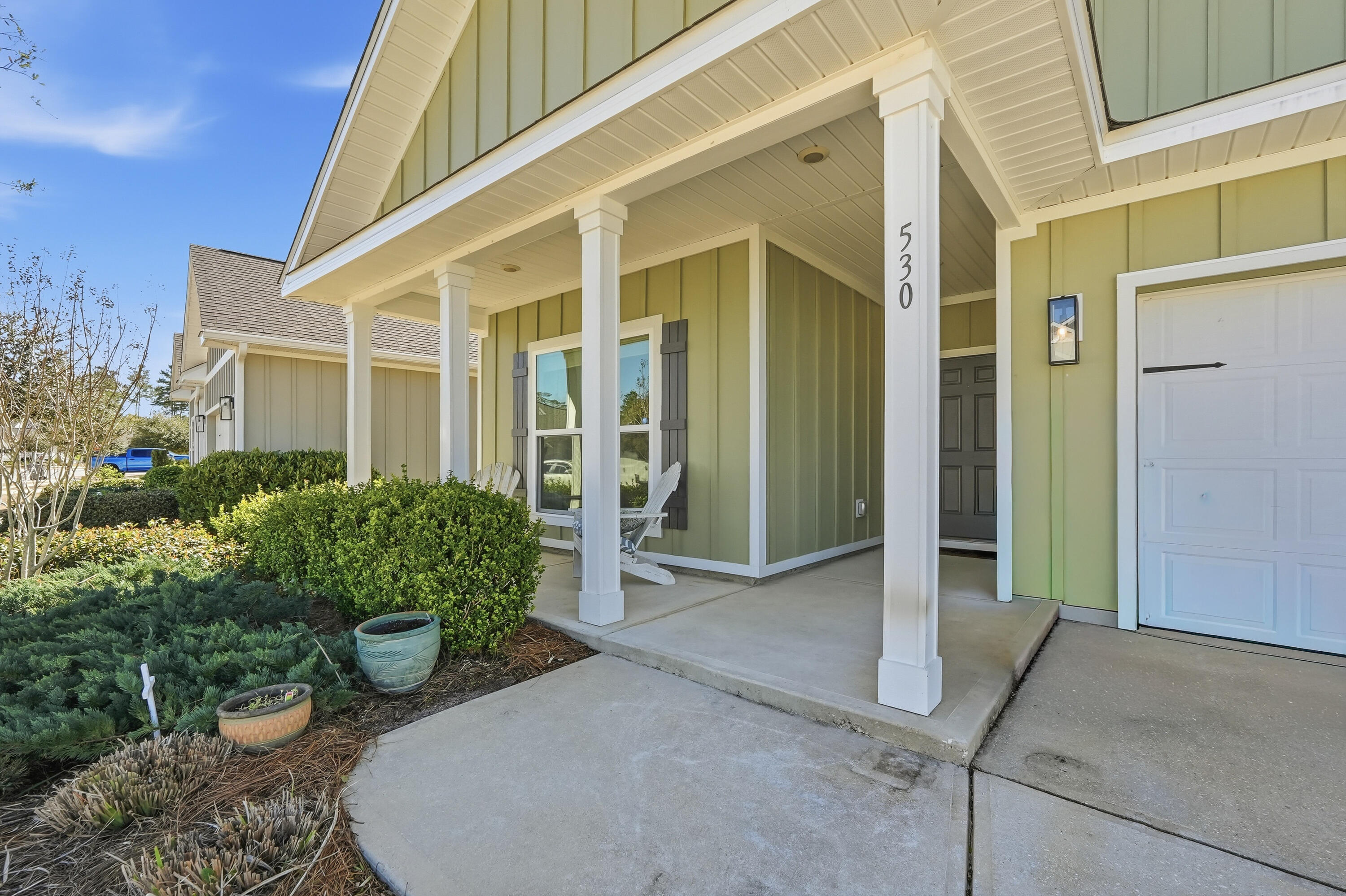 HAMMOCK BAY - FIREFLY - Residential