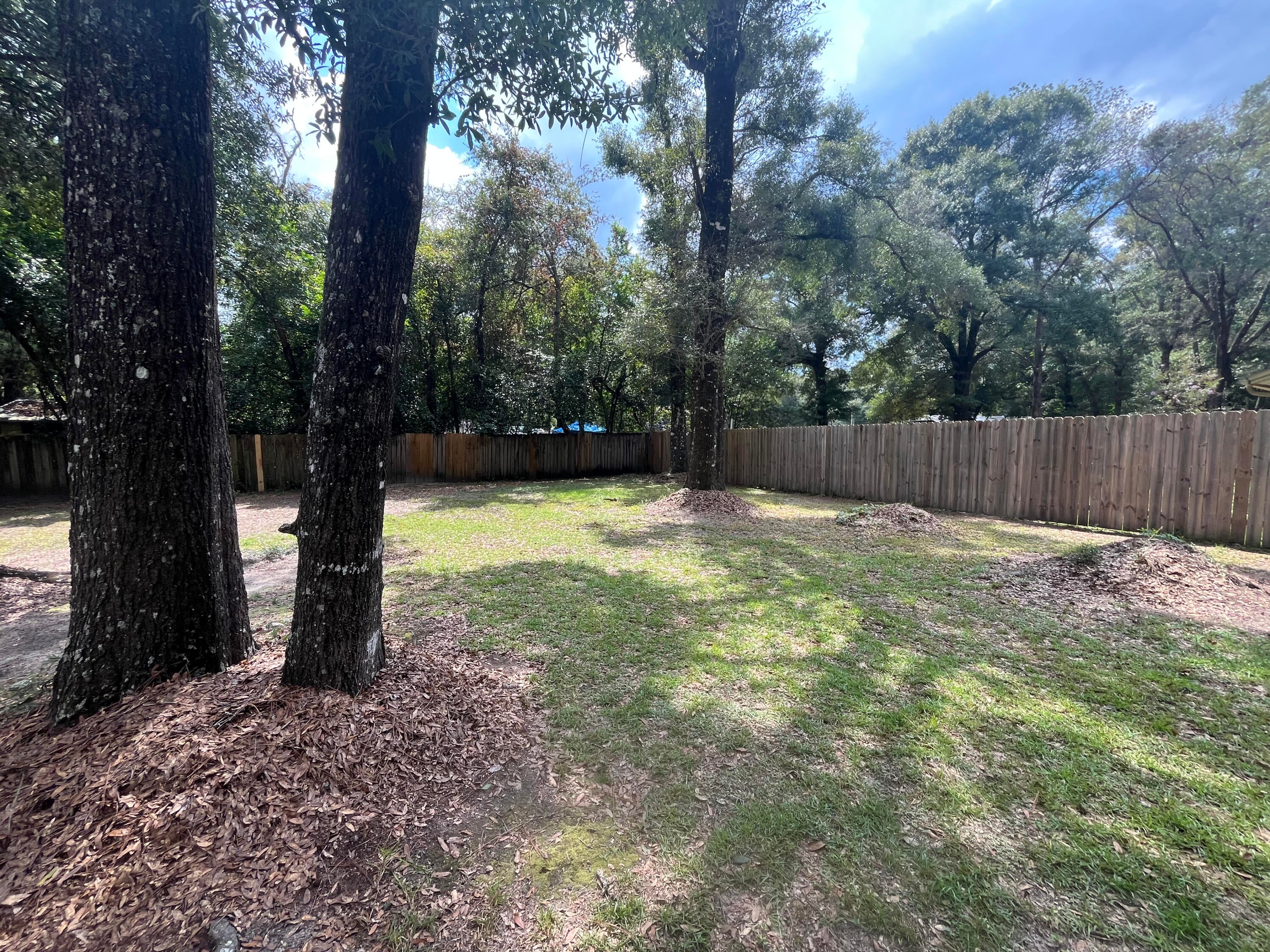 301 Springwood Circle