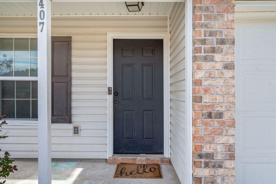 $5000 to buyer closing cost upon a successful closing. Motivated sellers! This home has a lot to offer located in central Crestview with 4 bedrooms and 2.5 baths. The Main bedroom and a 1/2 bath located on the 1st floor makes for a convenient setup and a second bedroom on first floor, that would make for a great office space, workout room or a place to make into quiet space or for guests.
Upstairs there are 2 bedrooms with a full bath plus a roomy loft area that makes a wonderful play area for children or game room. Open concept kitchen living area makes gatherings more enjoyable.HVAC 2022 and New water heater for peace of mind. Fully fenced backyard gives privacy.
HOA takes care of lawn maintenance, just plant some beautiful flowers.
A one car garage with remote access included.