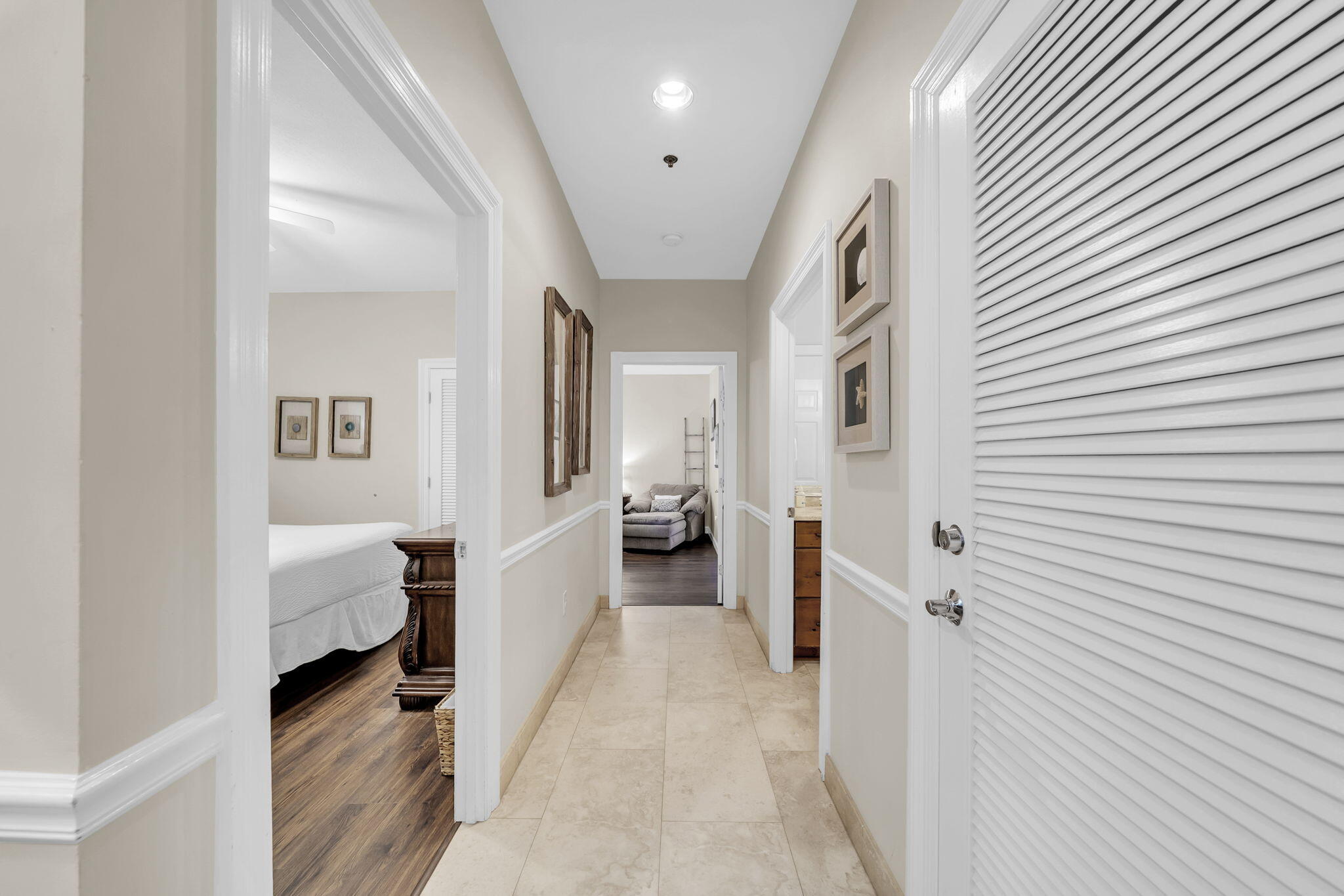 STERLING SHORES - Residential