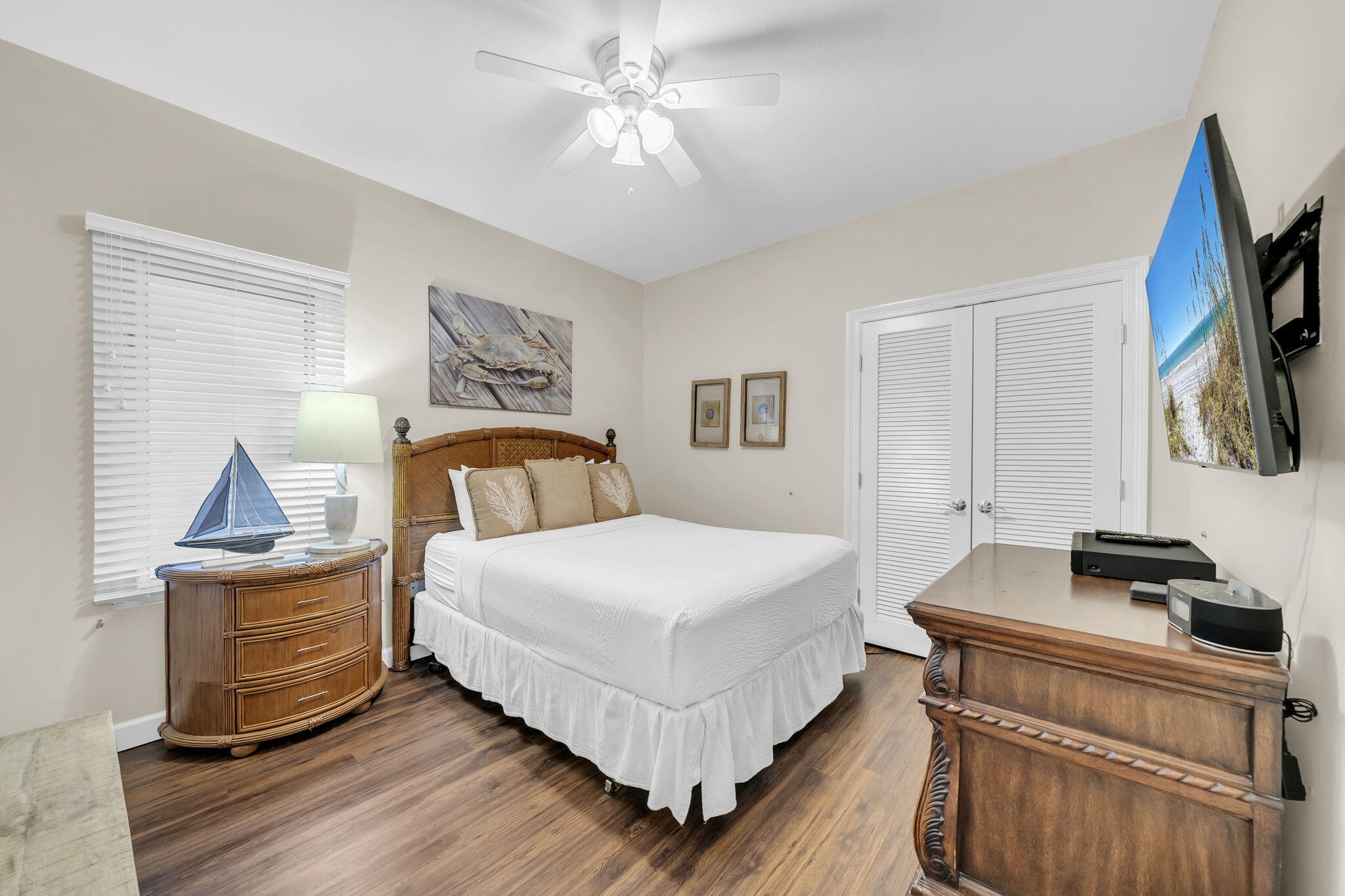 STERLING SHORES - Residential