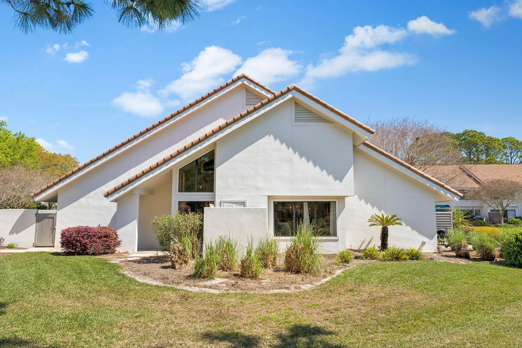 BEACHWALK VILLAS PH 04 - Residential