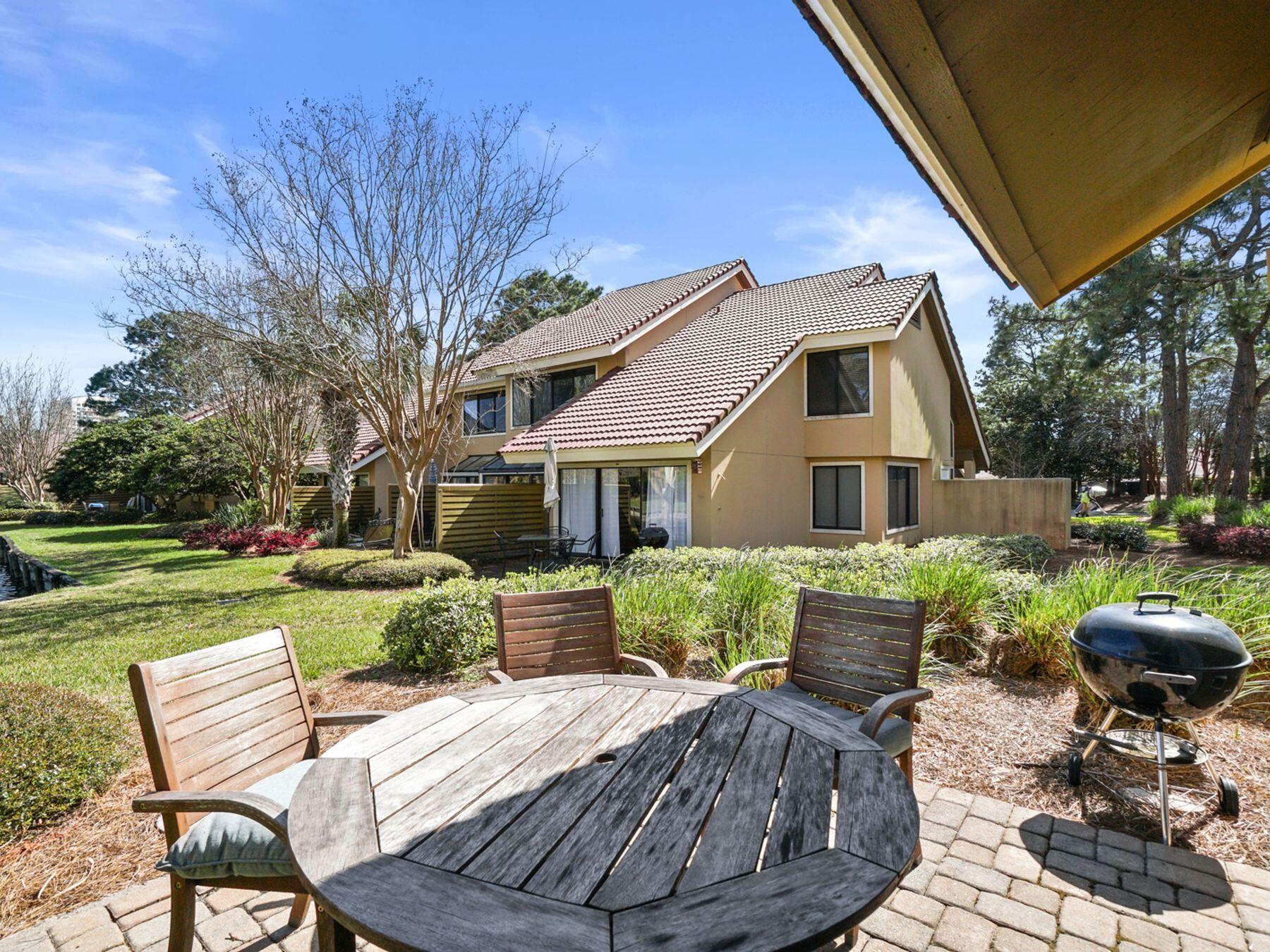 BEACHWALK VILLAS PH 04 - Residential