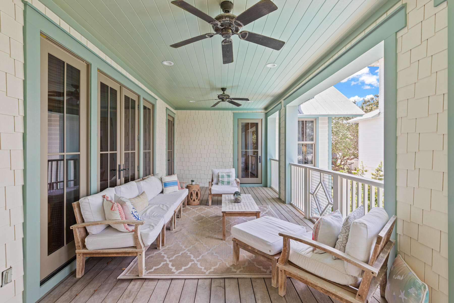 SEAGROVE 3RD ADDN - Residential