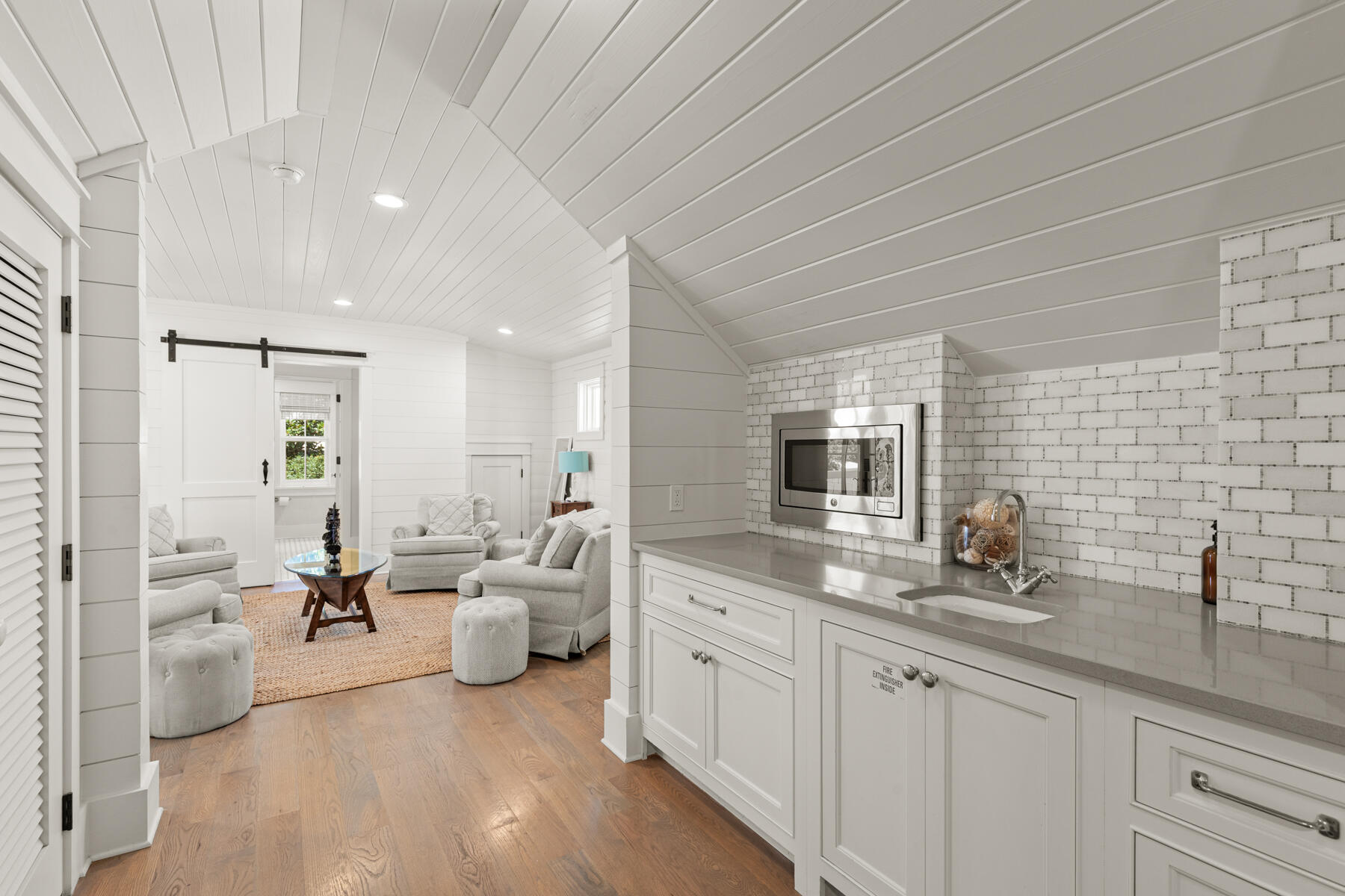 SEAGROVE 3RD ADDN - Residential