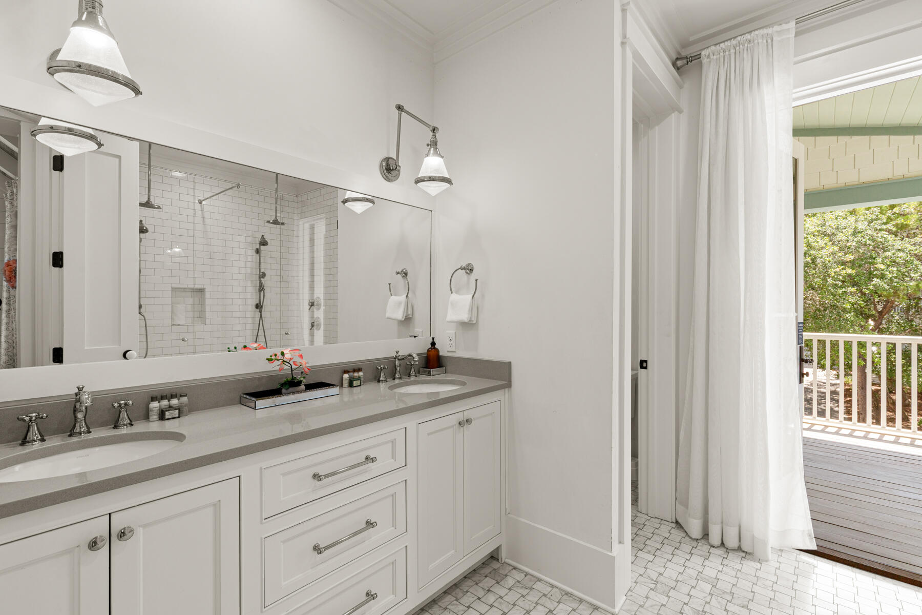 SEAGROVE 3RD ADDN - Residential