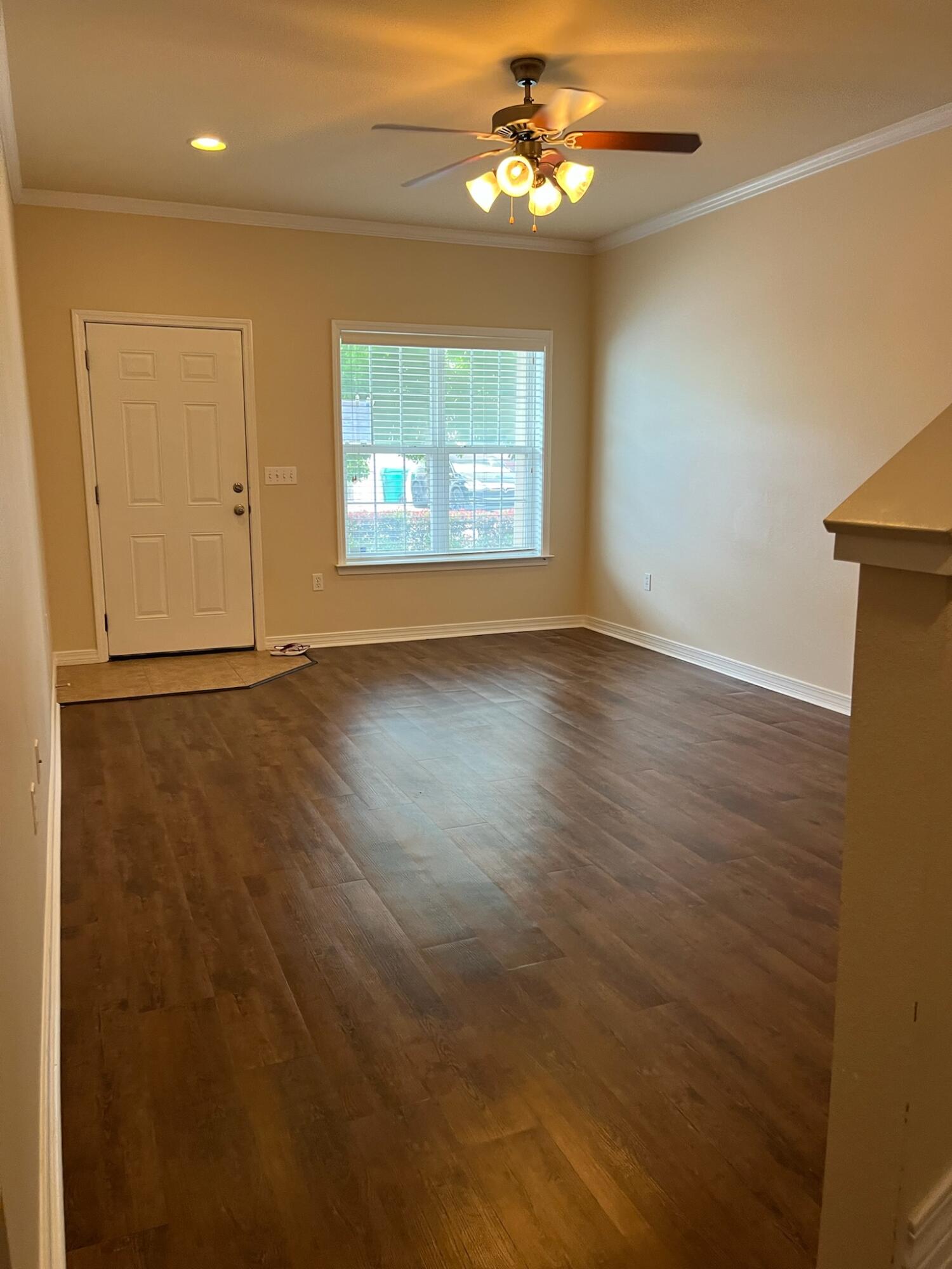 MERIDIAN SQUARE T/H - Residential