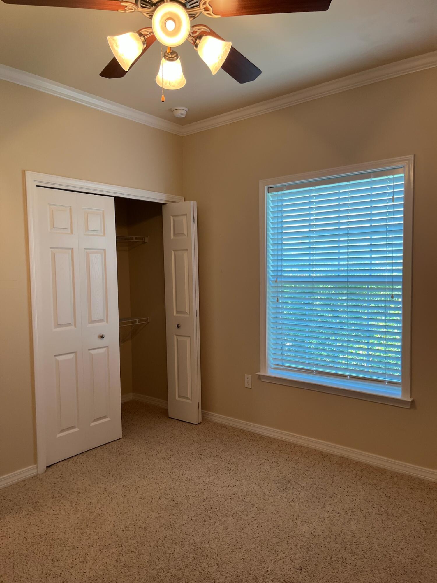 MERIDIAN SQUARE T/H - Residential