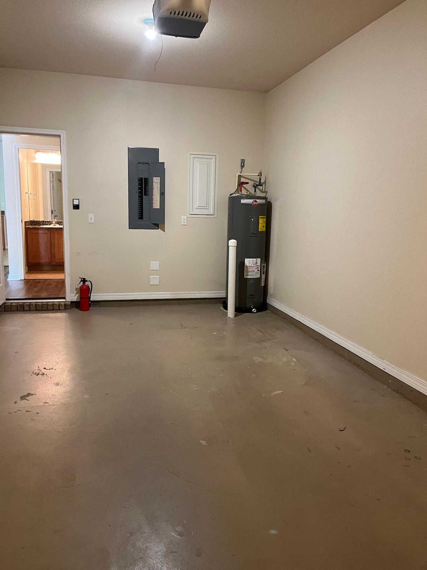 MERIDIAN SQUARE T/H - Residential