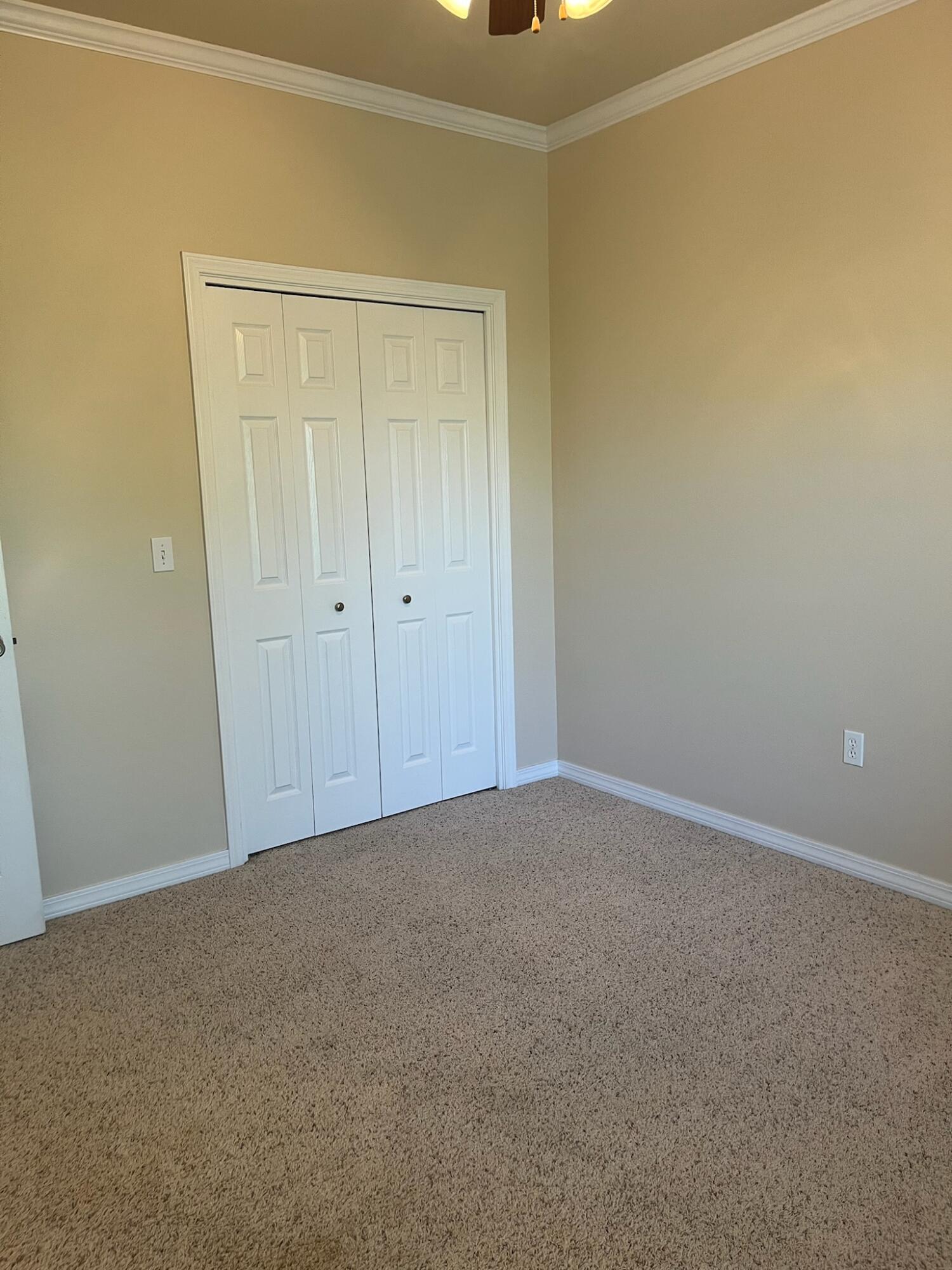 MERIDIAN SQUARE T/H - Residential