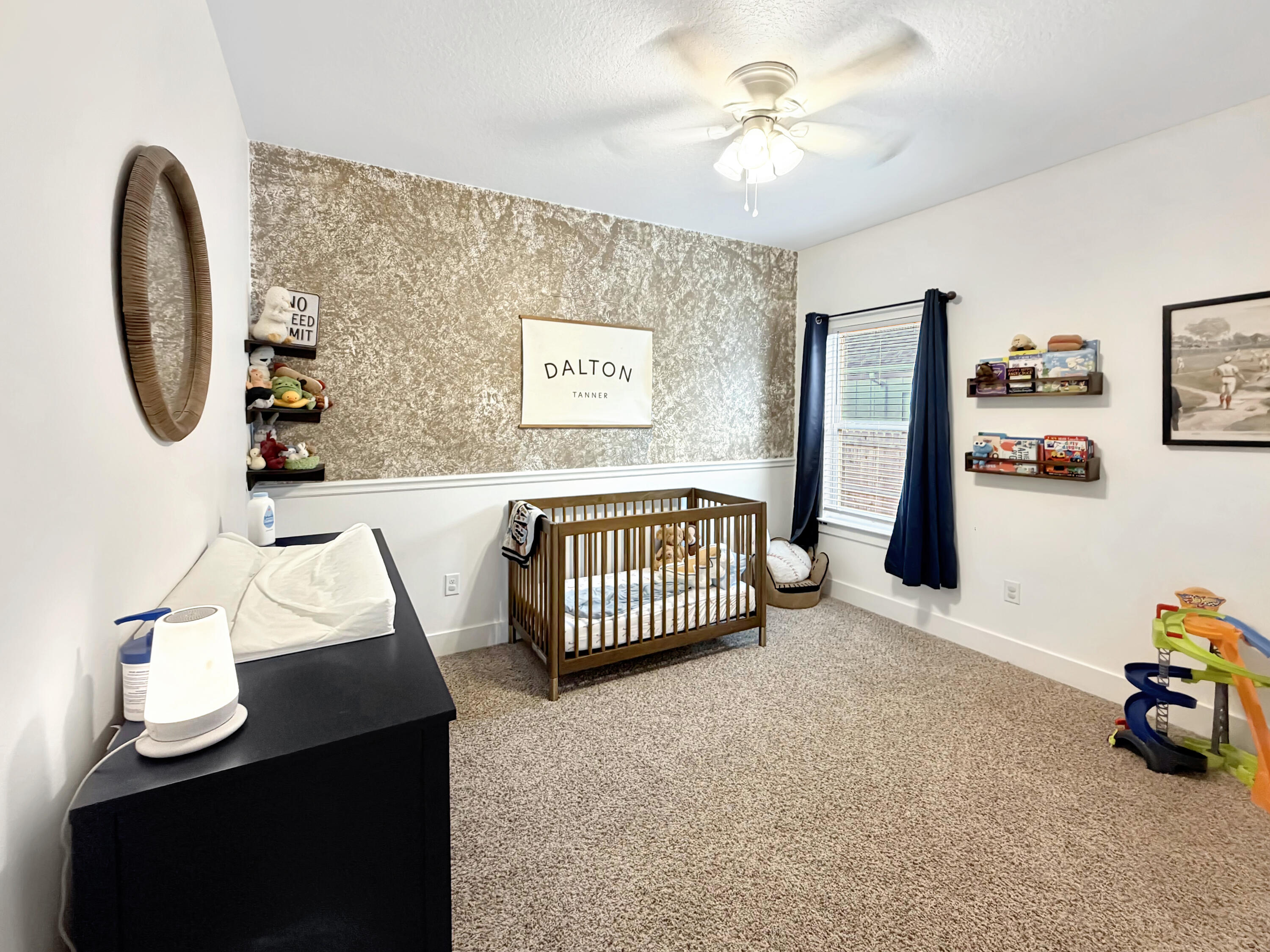 HILLWOOD ESTATES - Residential