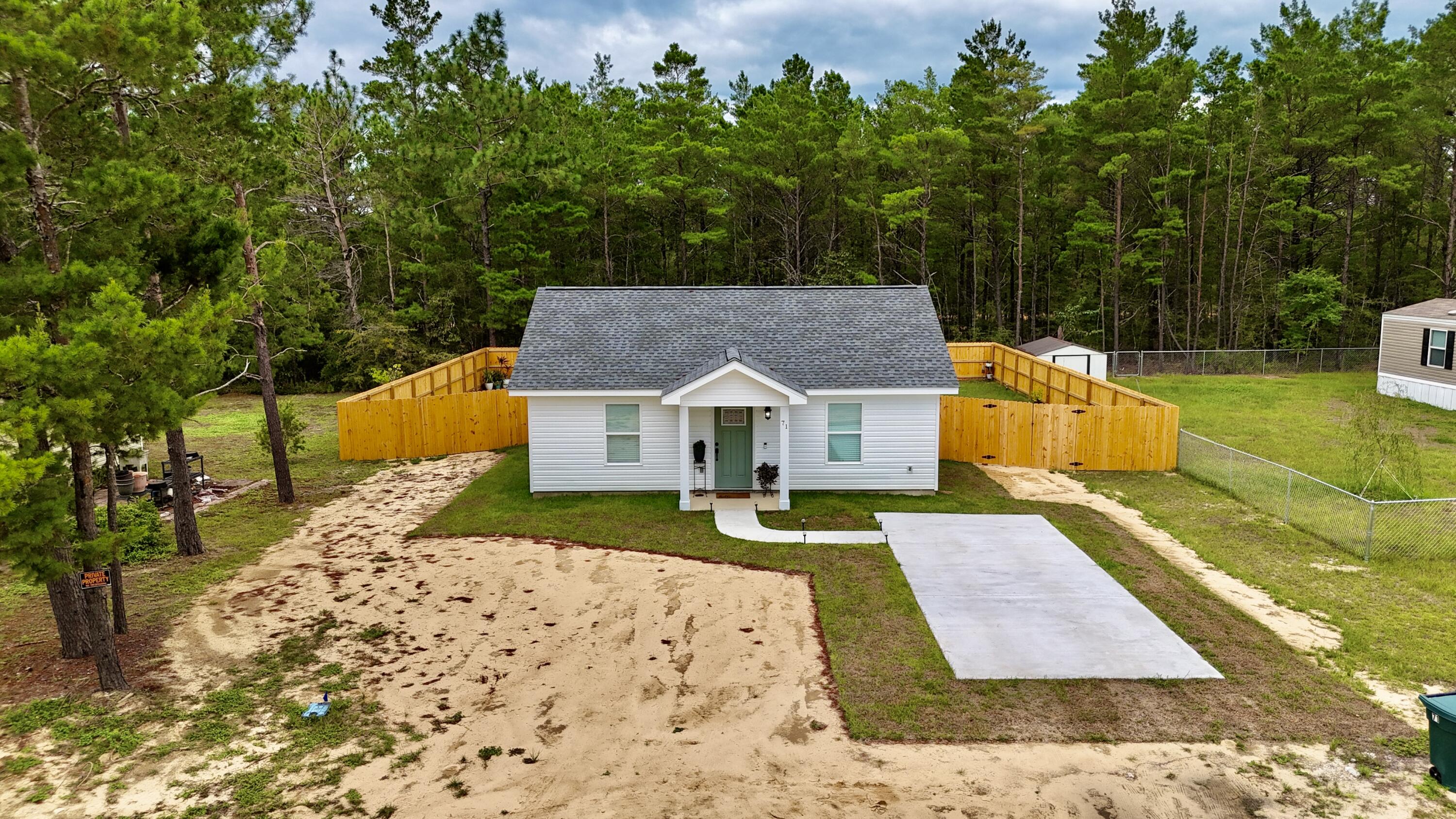 OAK WOOD HILLS UNIT 1 - Residential Lease