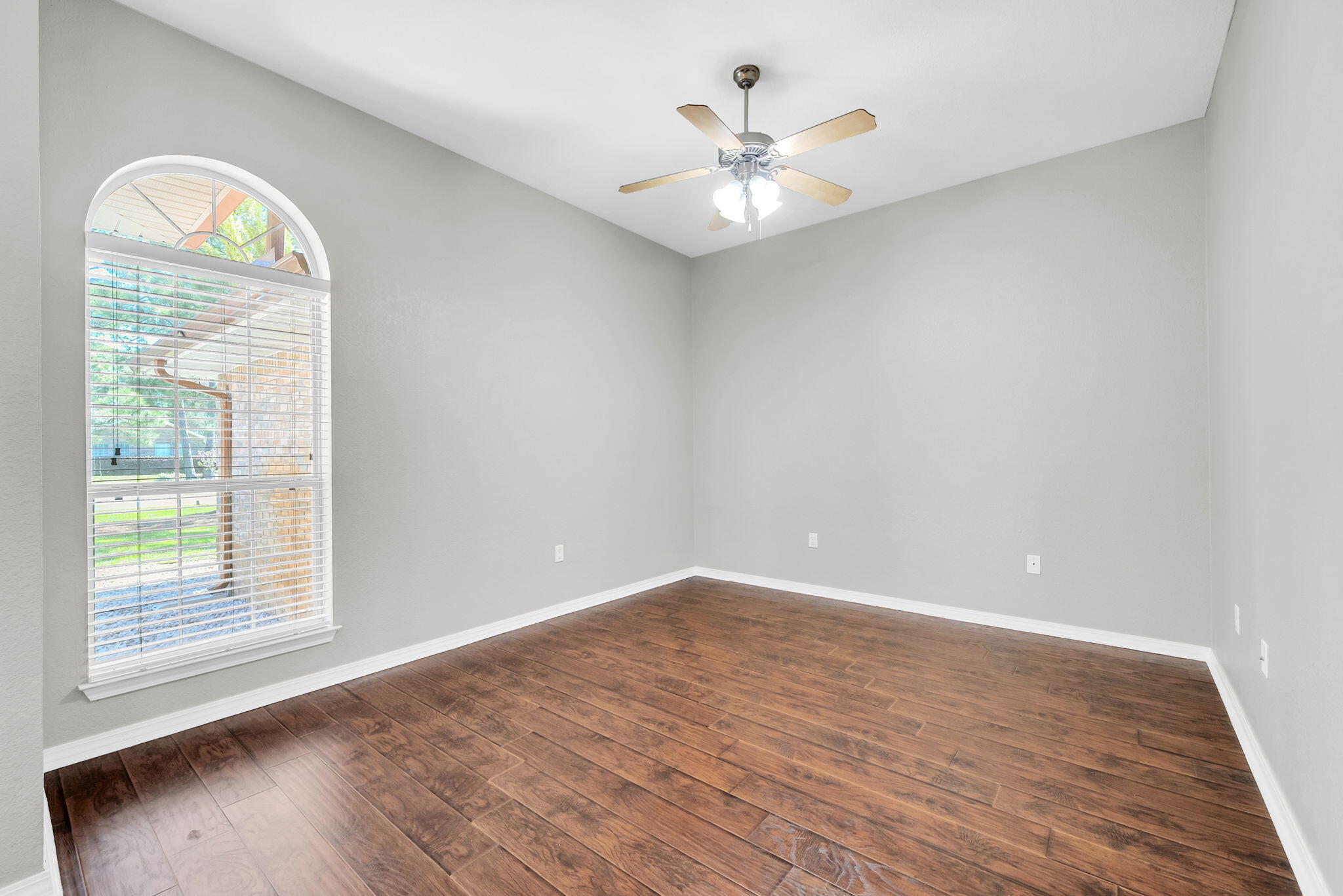 DRIFTWOOD ESTATES - Residential