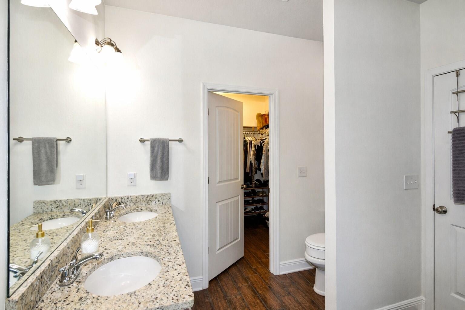 HAMMOCK BAY - Residential