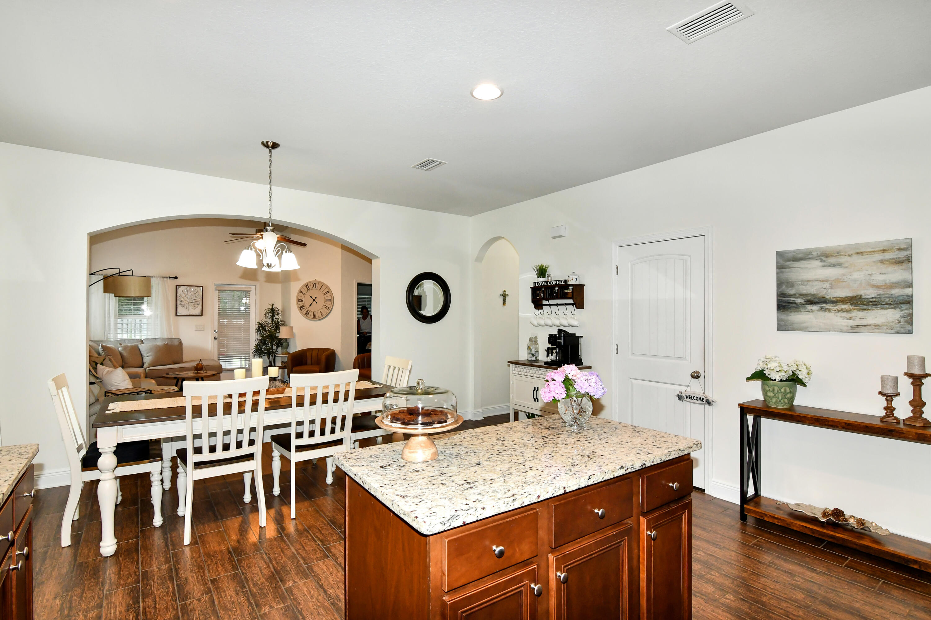 HAMMOCK BAY - Residential