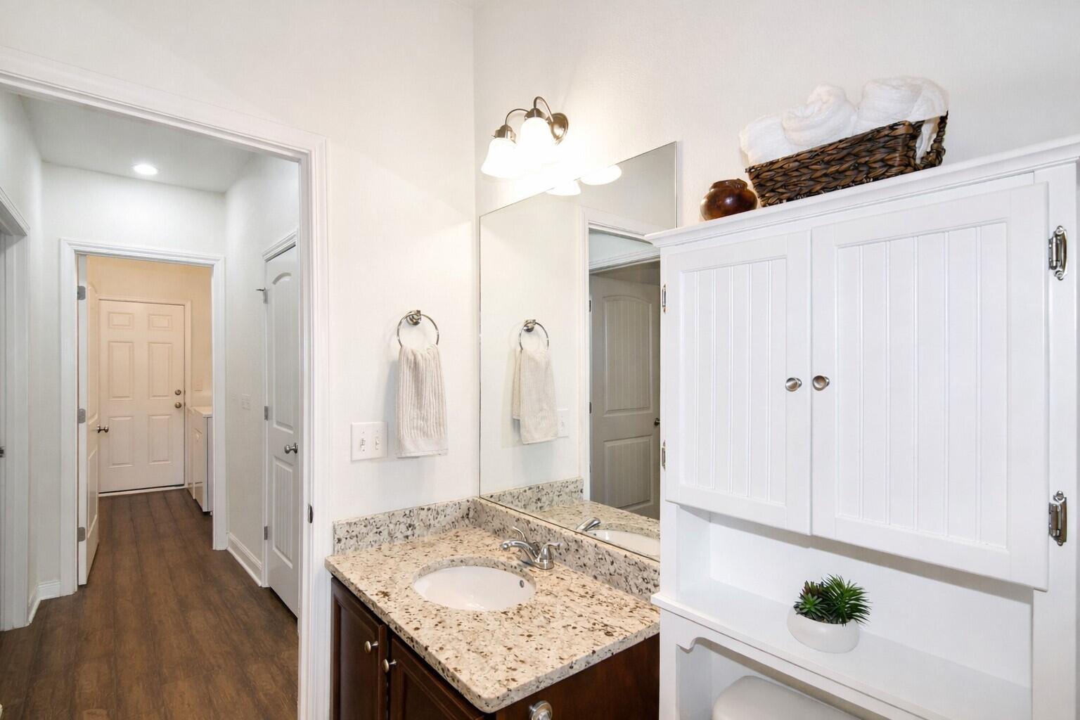 HAMMOCK BAY - Residential