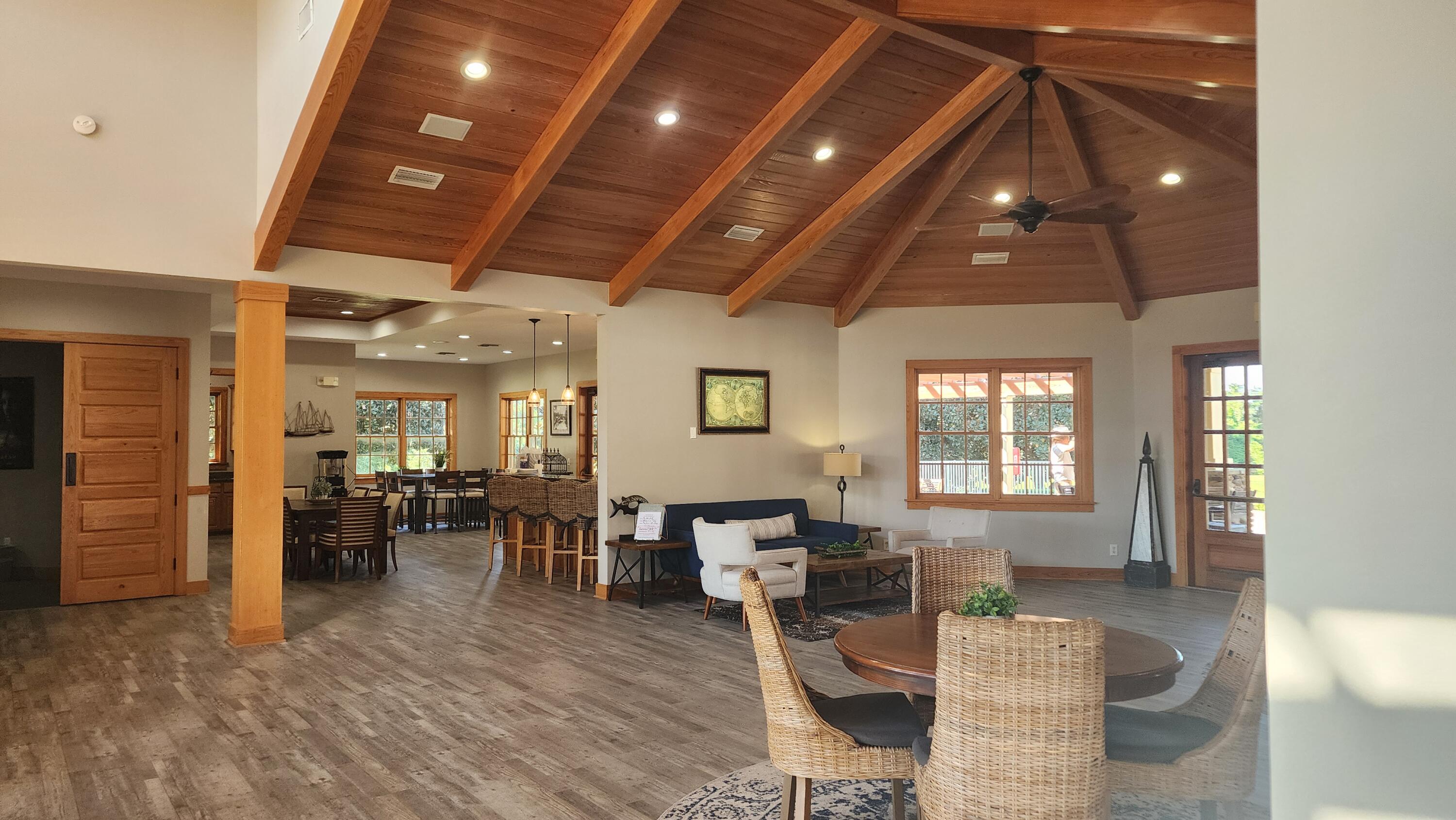 HAMMOCK BAY - Residential