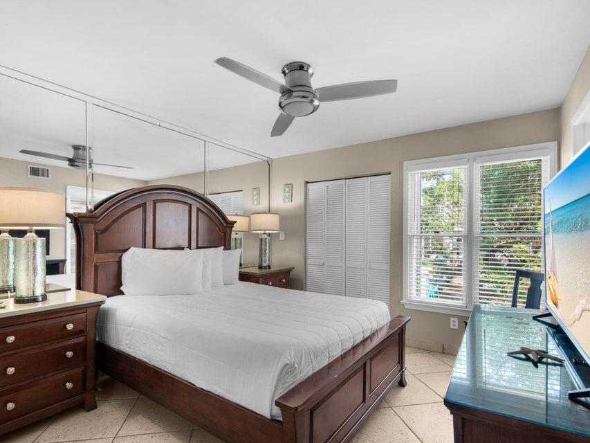 HIDDEN DUNES BEACH COTTAGES 2 - Residential