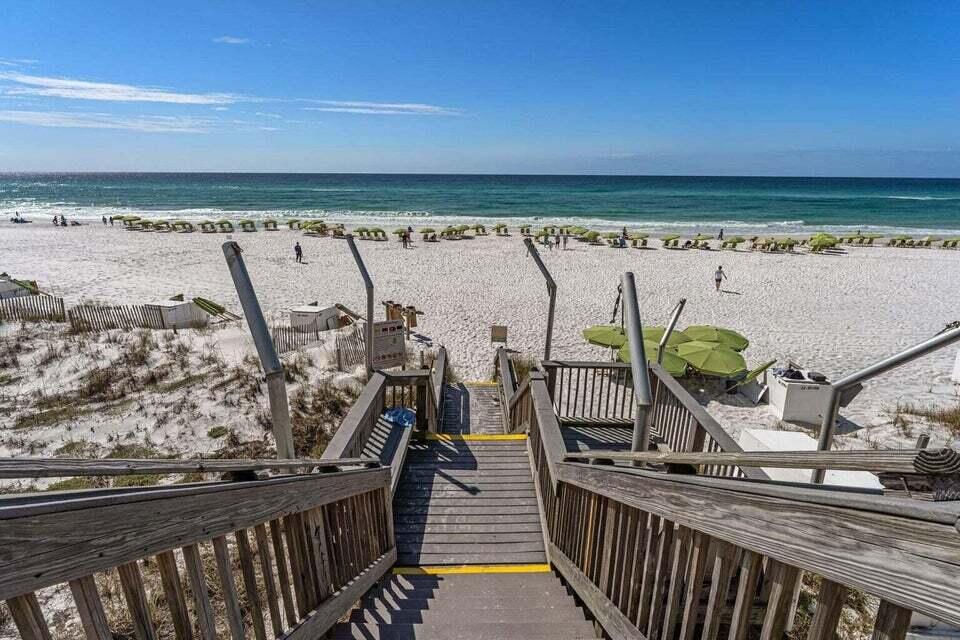 HIDDEN DUNES BEACH COTTAGES 2 - Residential