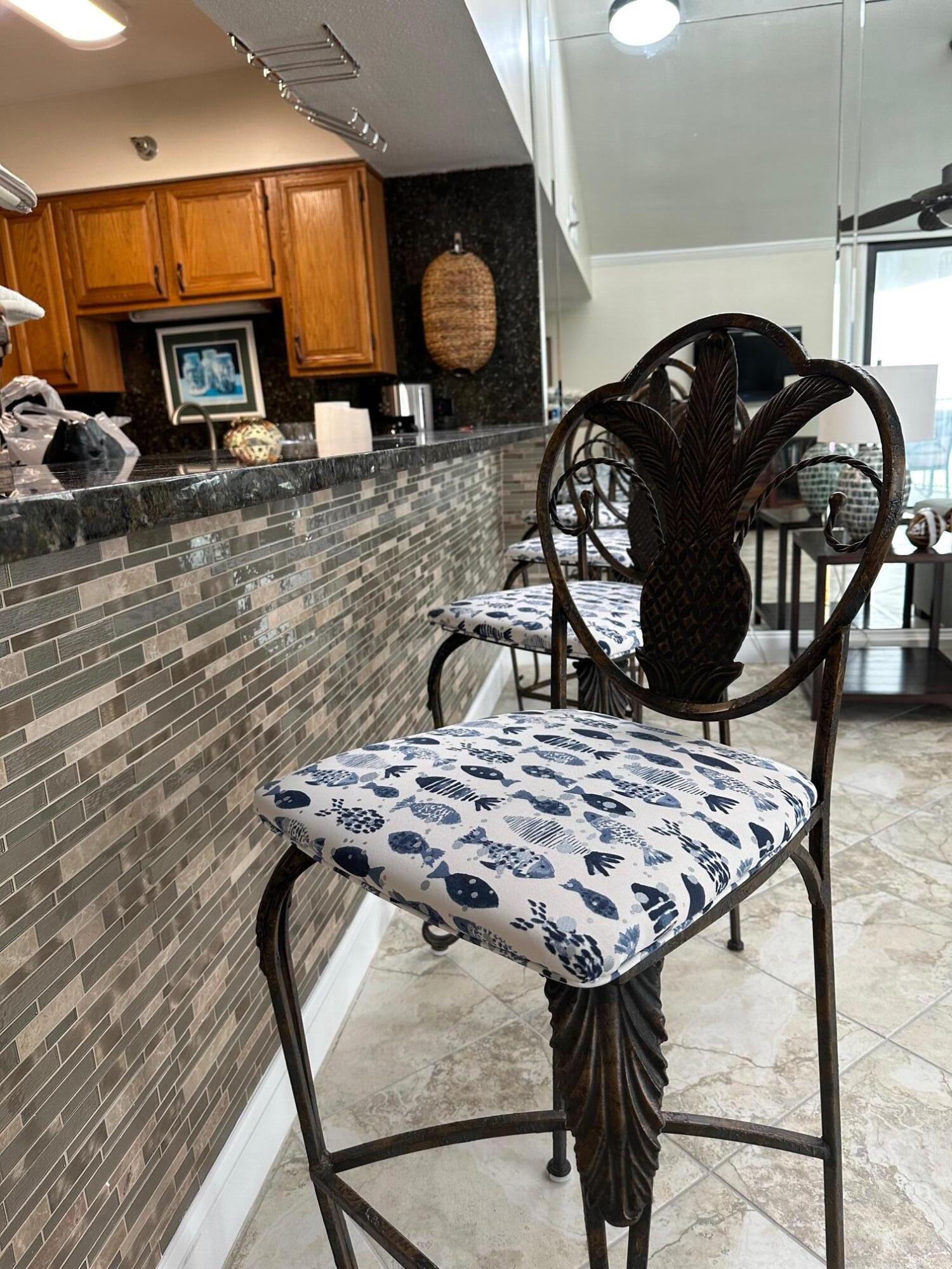 MAINSAIL CONDO PH 3 - Residential