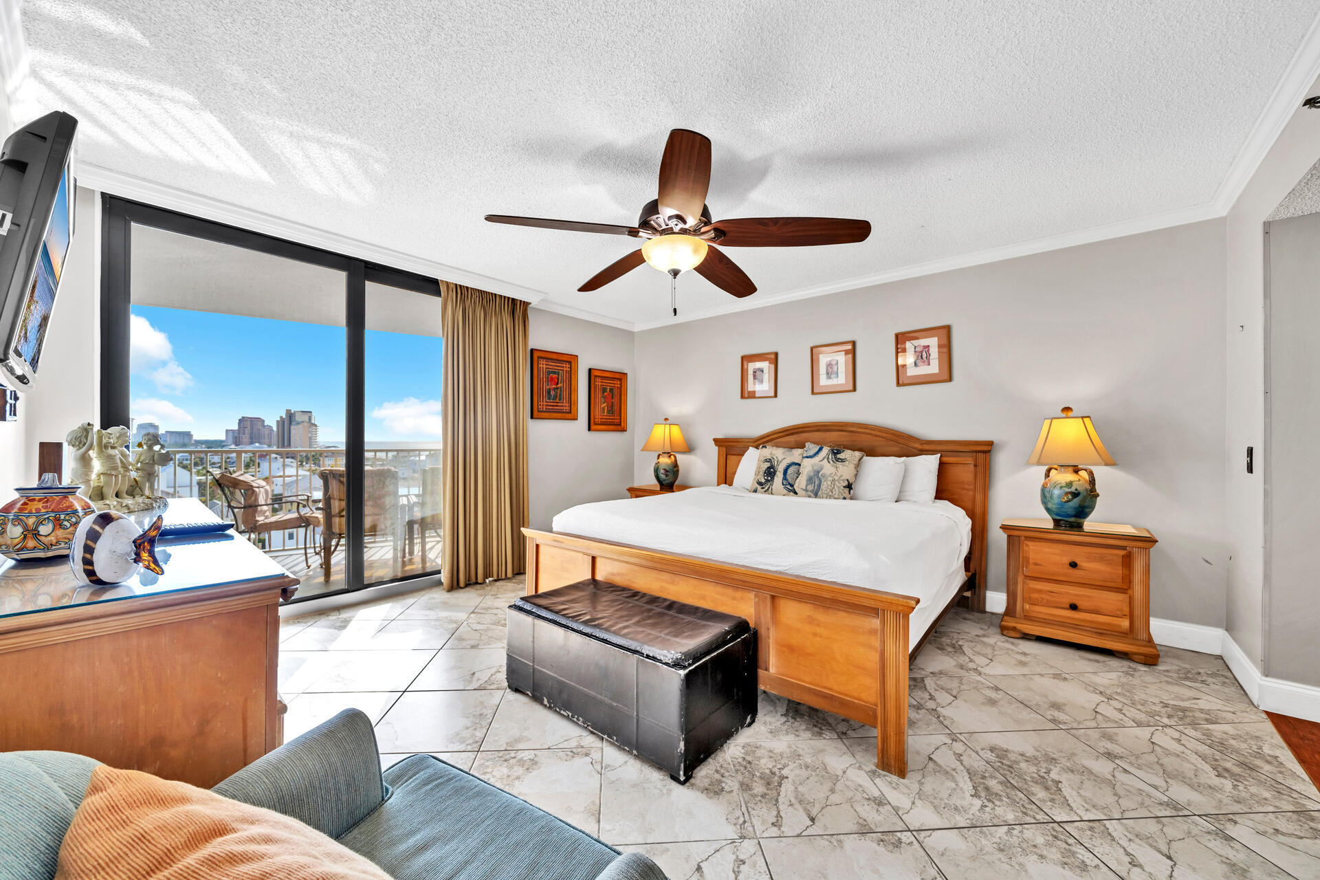 MAINSAIL CONDO PH 3 - Residential