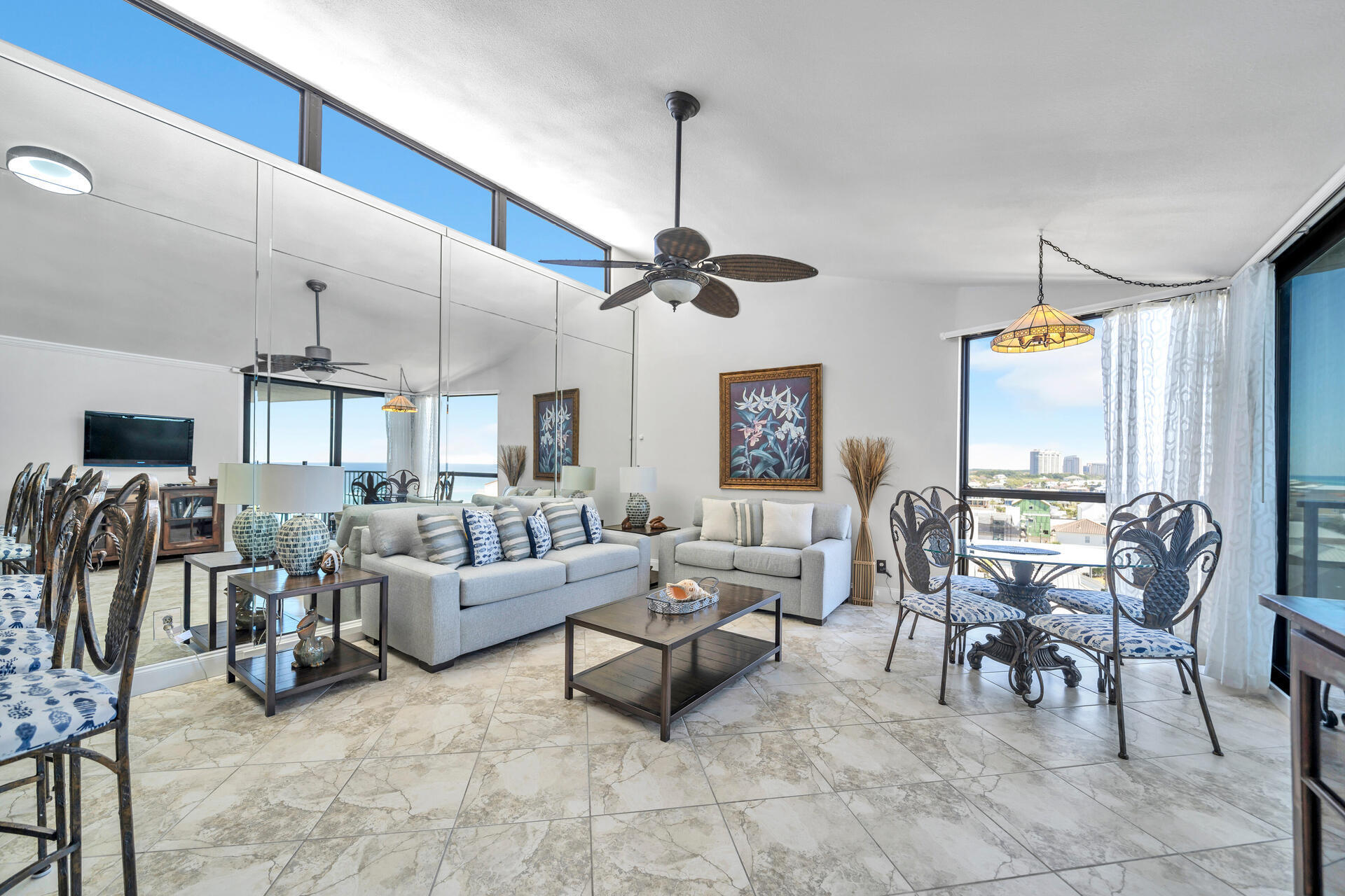 MAINSAIL CONDO PH 3 - Residential