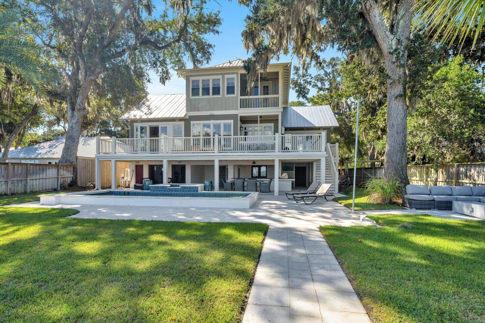 TURQUOISE BEACH - Residential