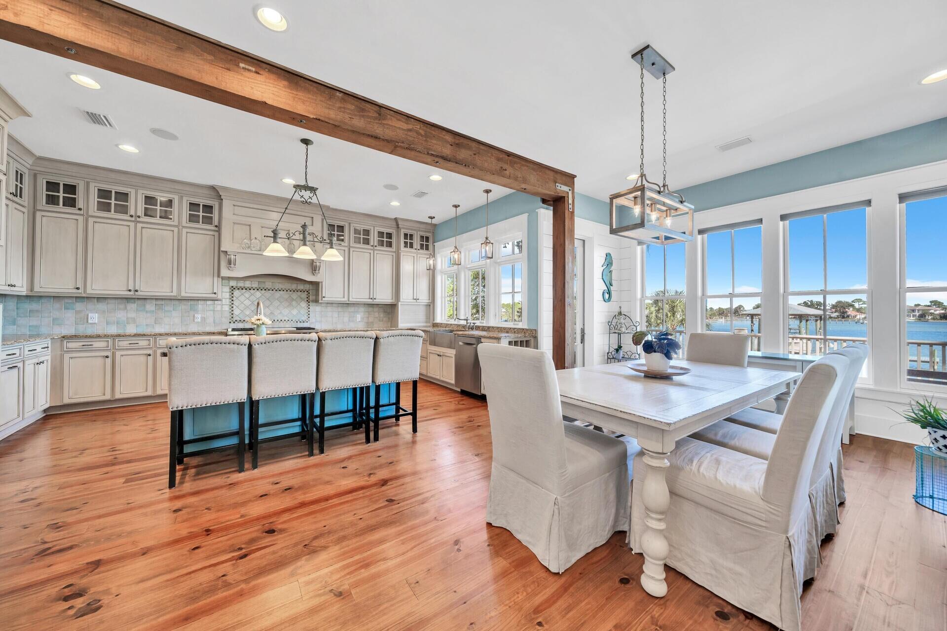 TURQUOISE BEACH - Residential