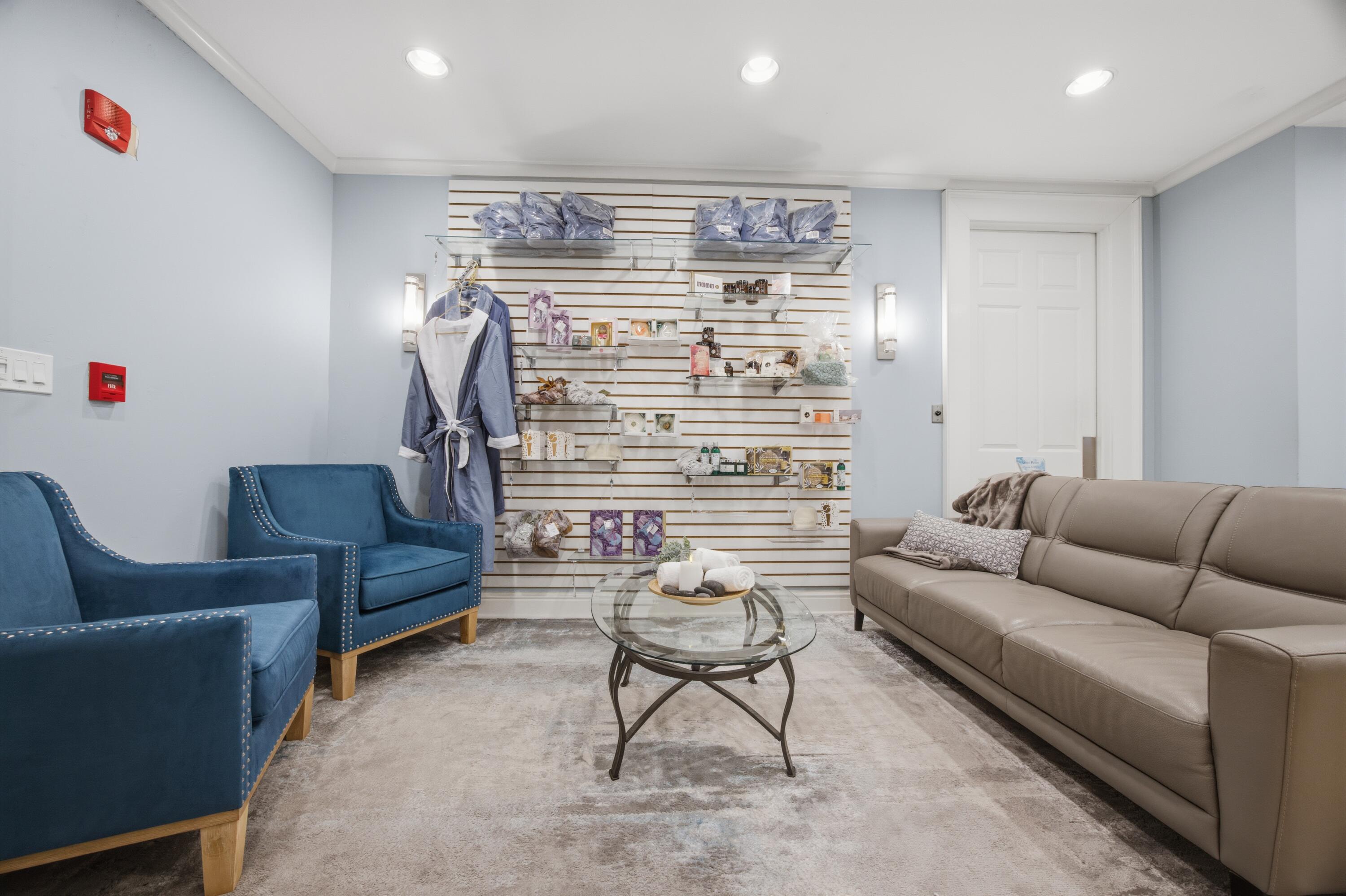 SILVER SHELLS BEACH RESORT - Residential